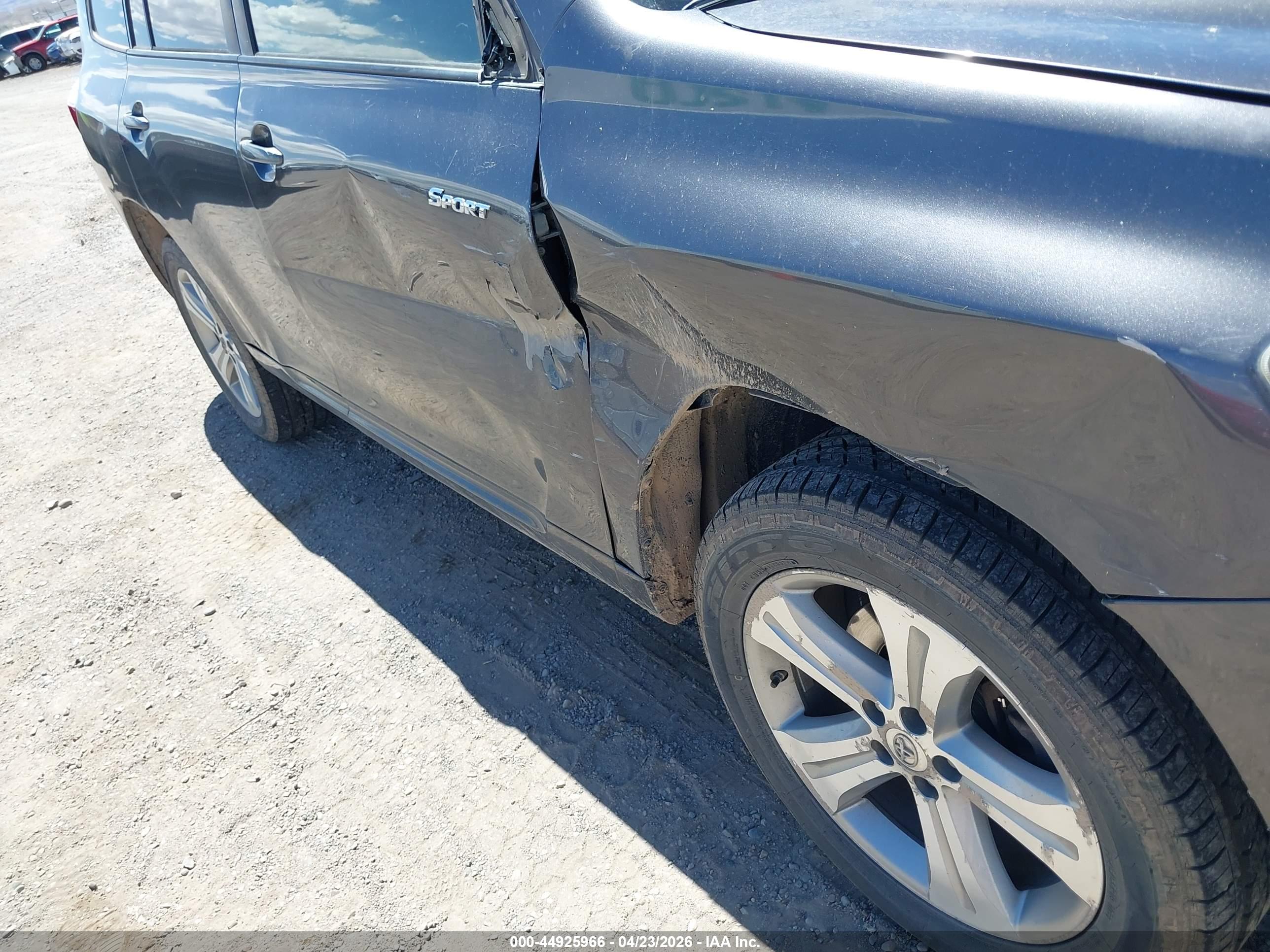 TOYOTA HIGHLANDER image 6