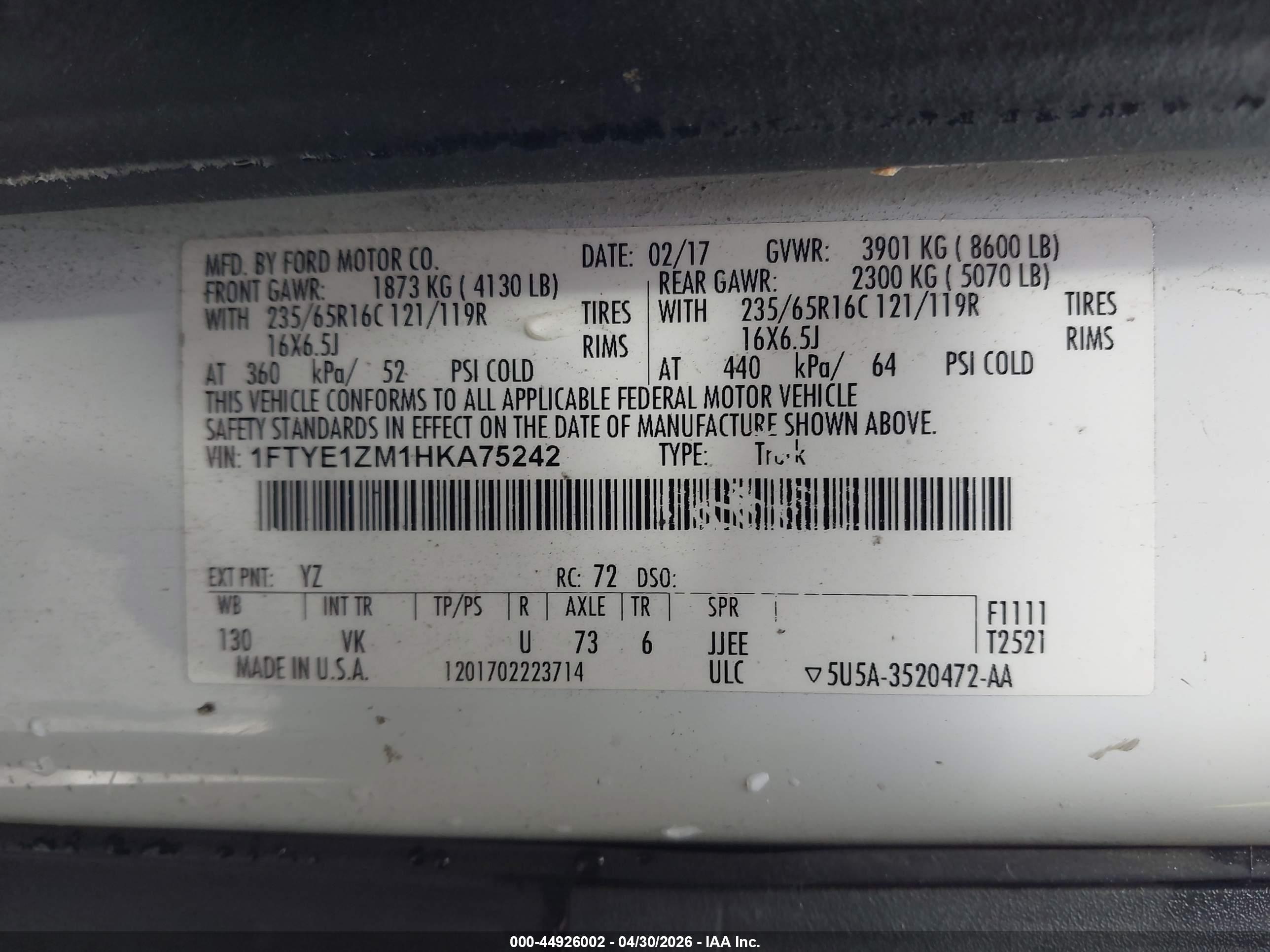 FORD TRANSIT-150 image 9