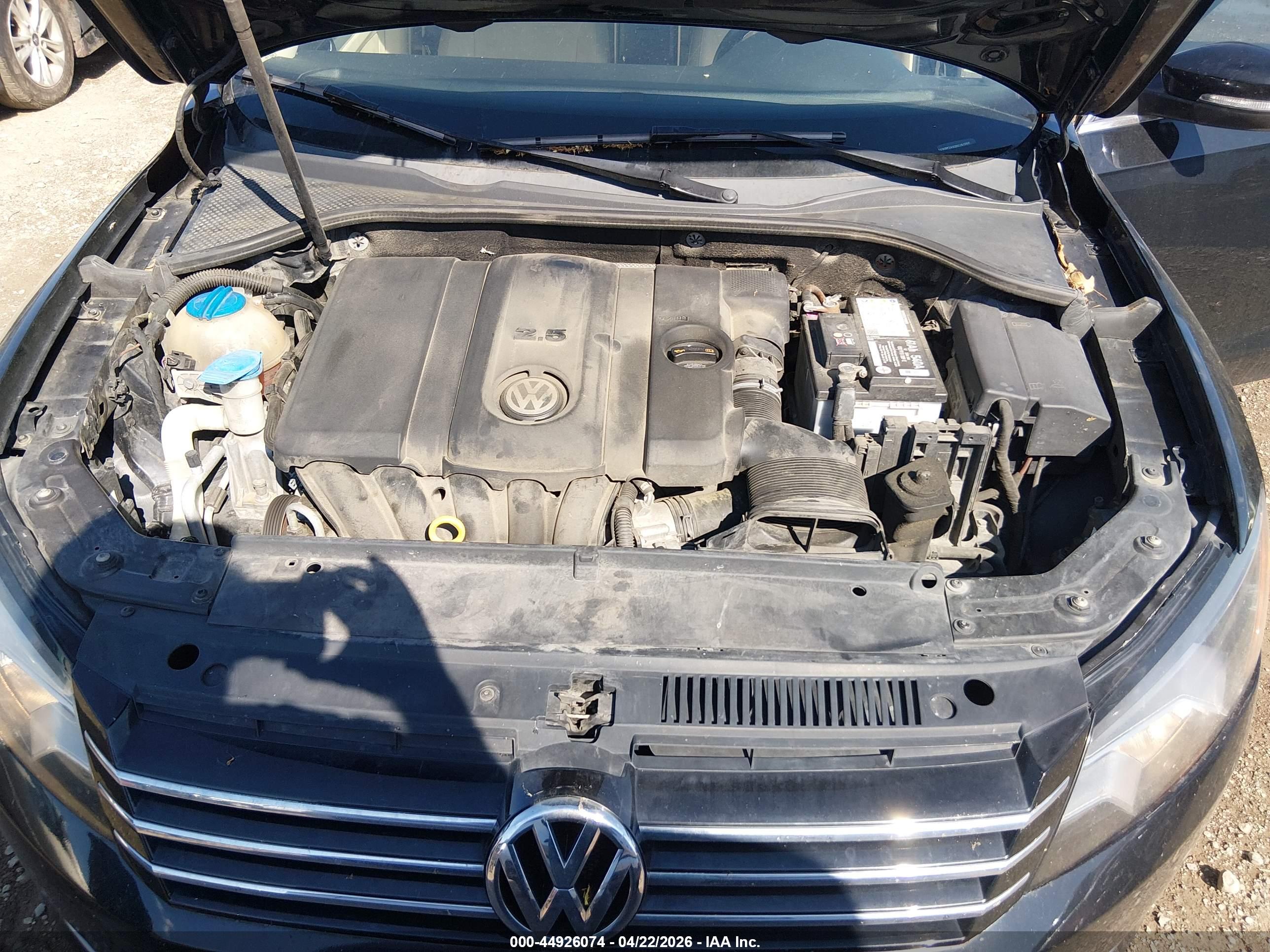 VOLKSWAGEN PASSAT image 10