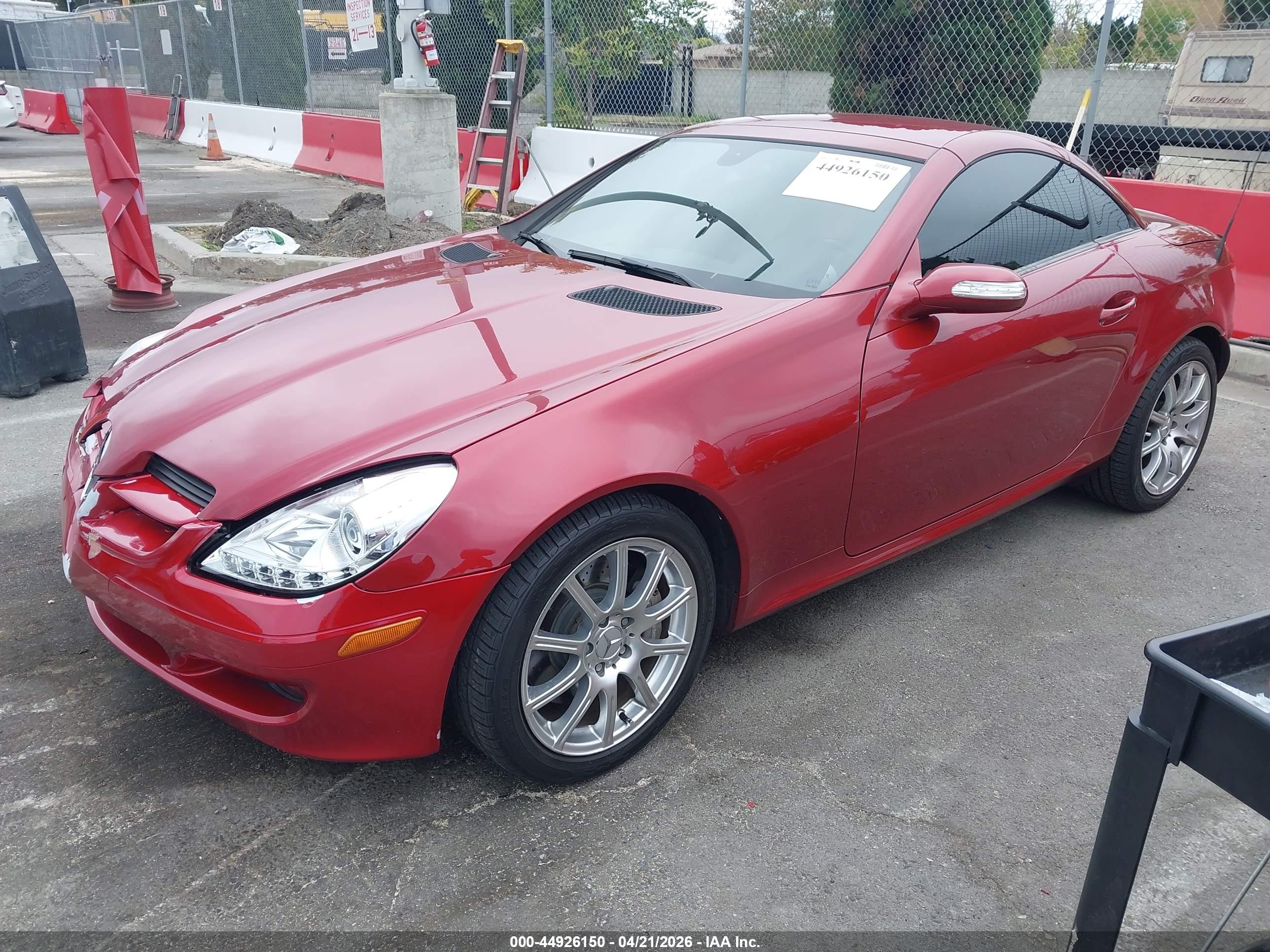 MERCEDES-BENZ SLK image 2
