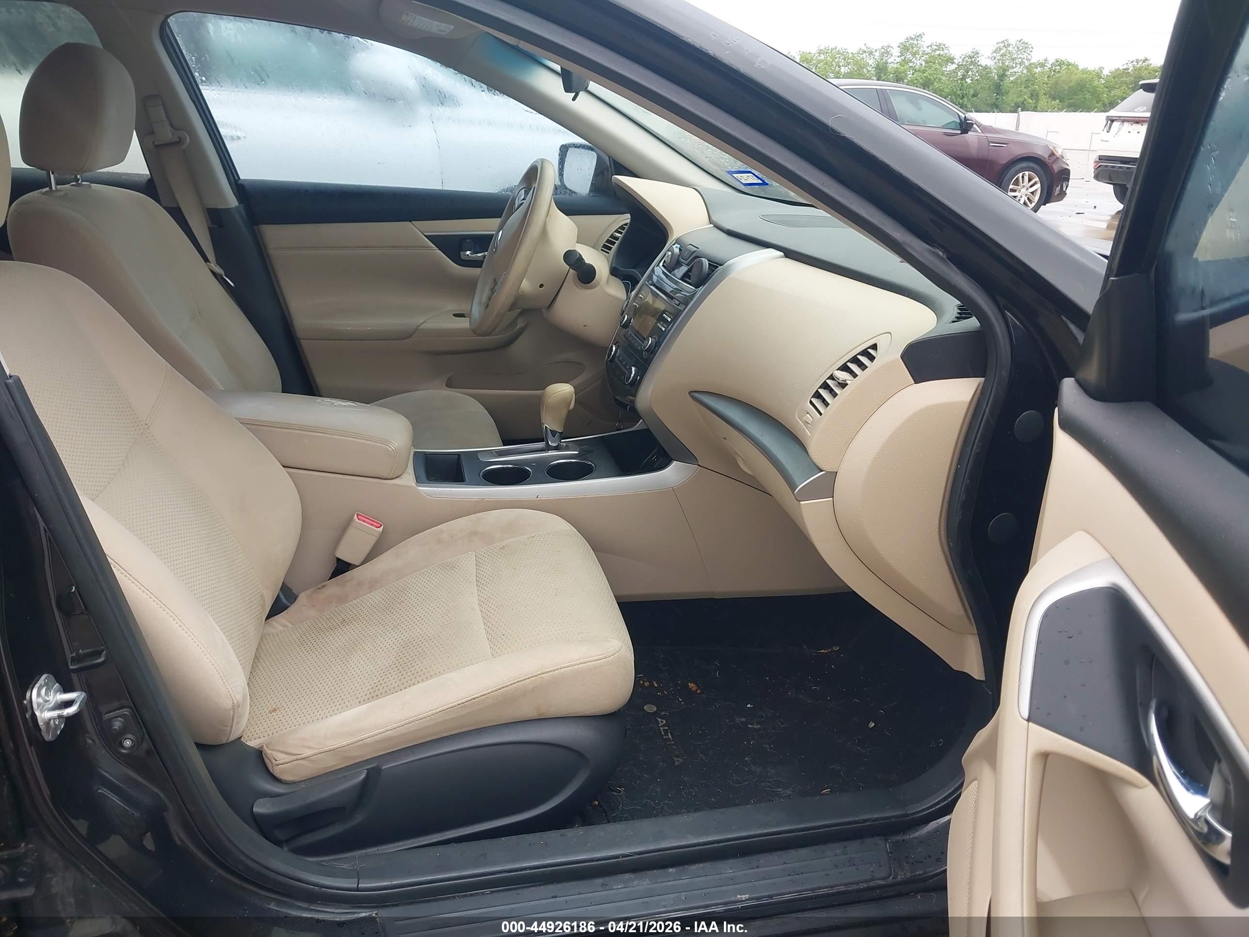 NISSAN ALTIMA image 5