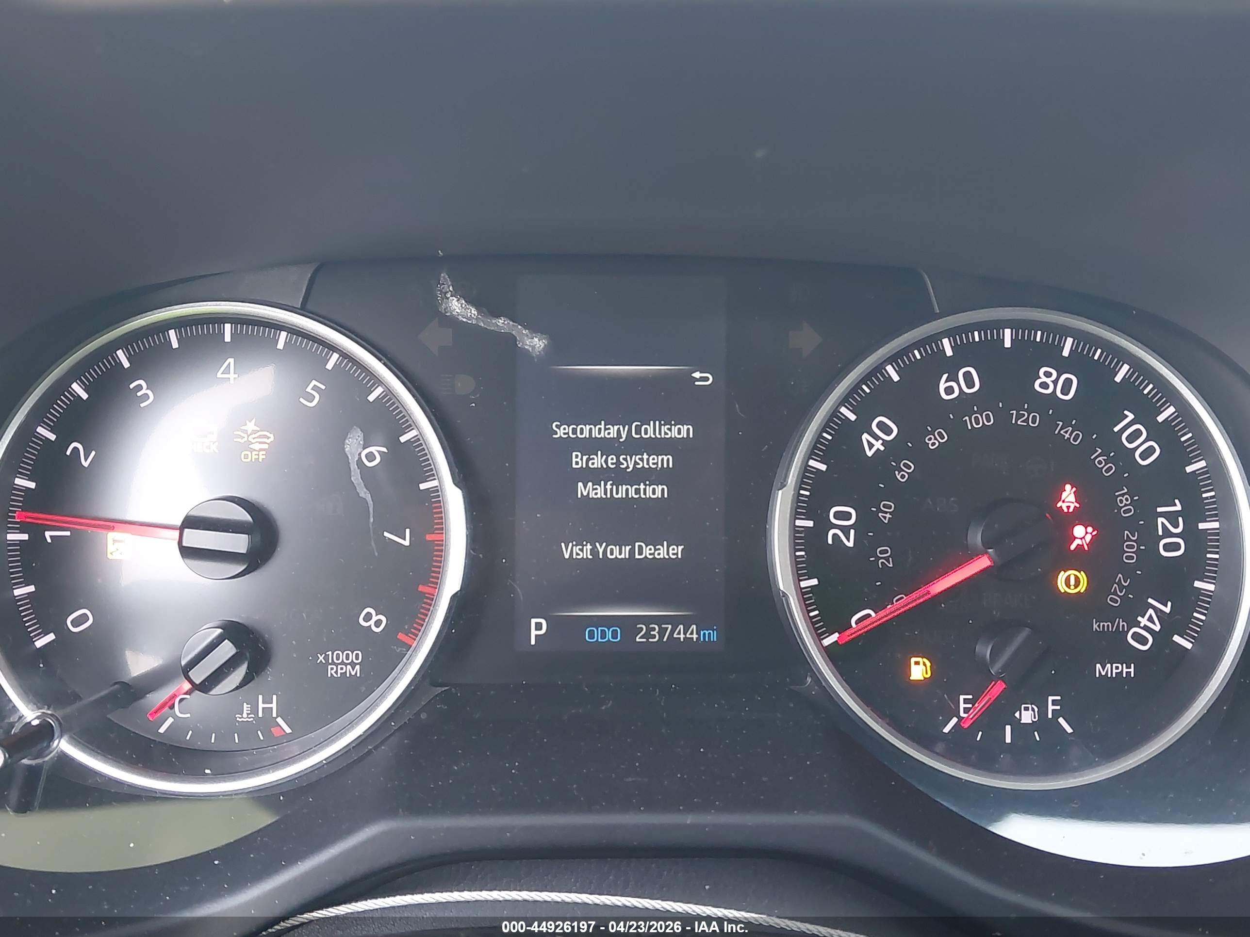 TOYOTA RAV4 image 7