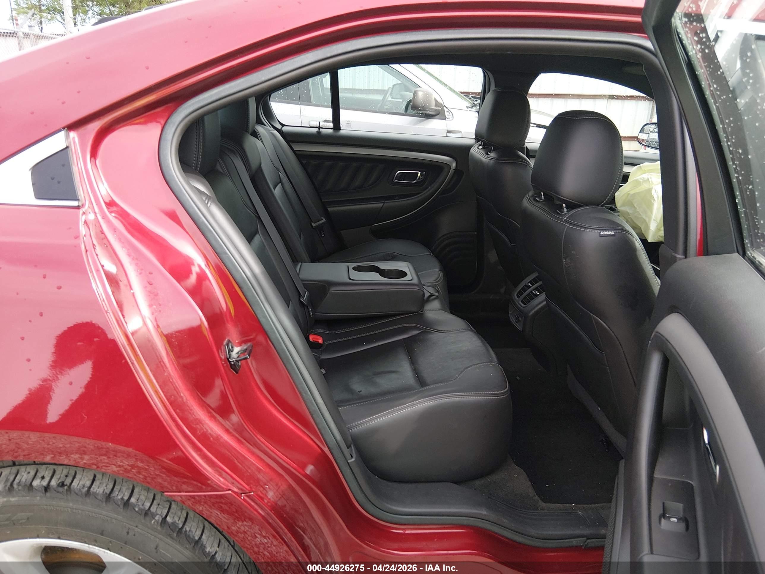 FORD TAURUS image 8