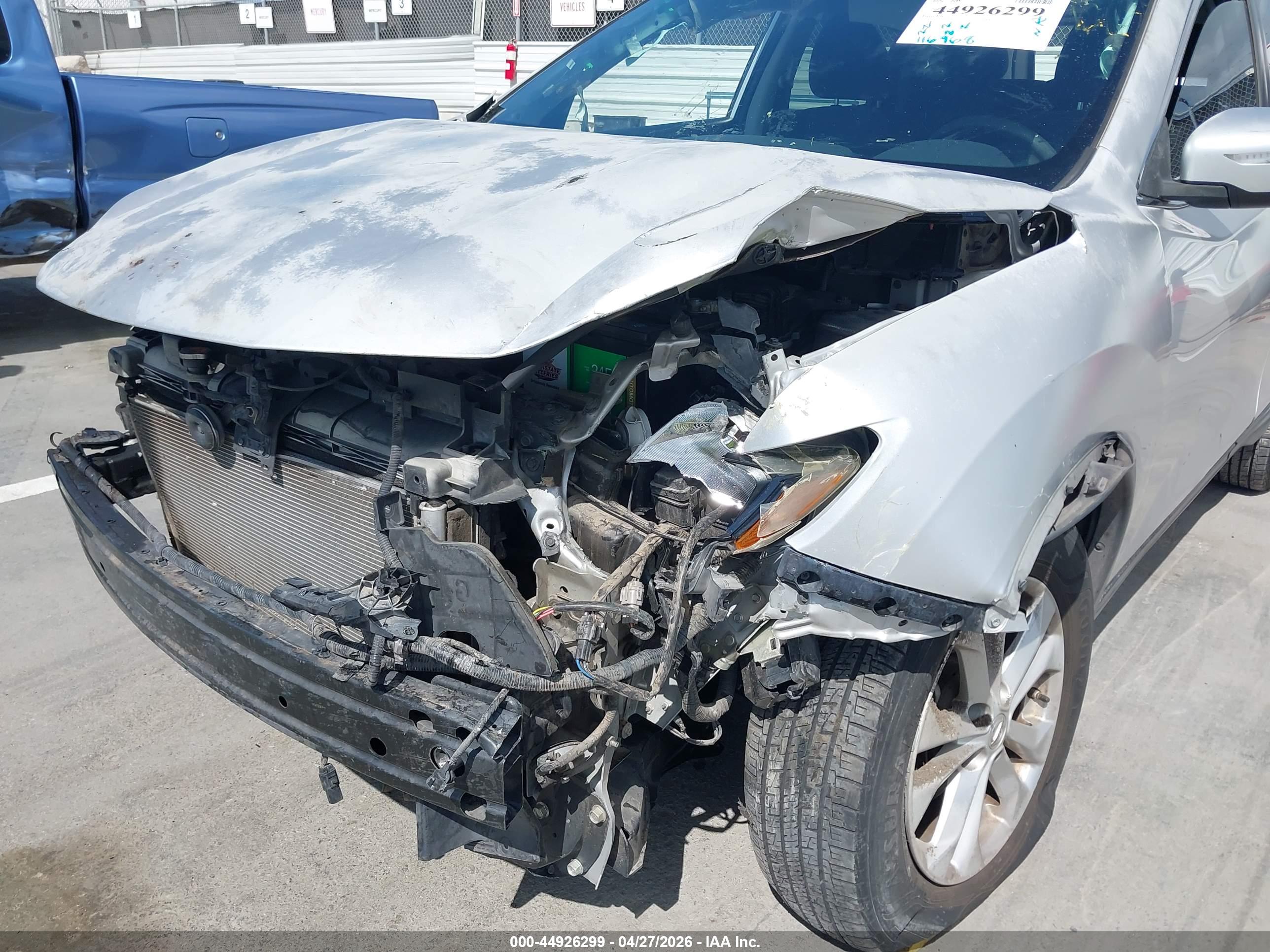 NISSAN ROGUE image 6
