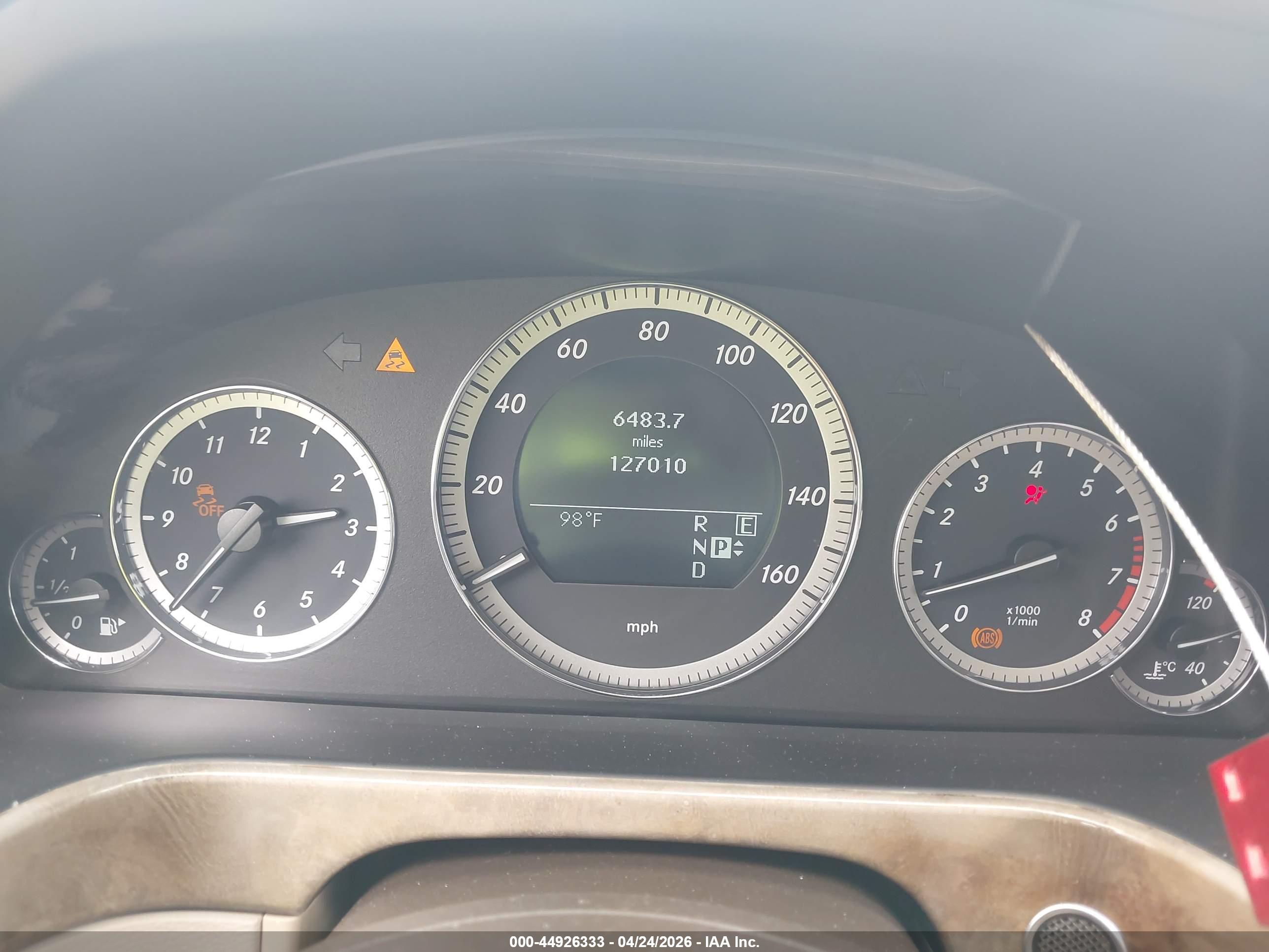 MERCEDES-BENZ E image 7