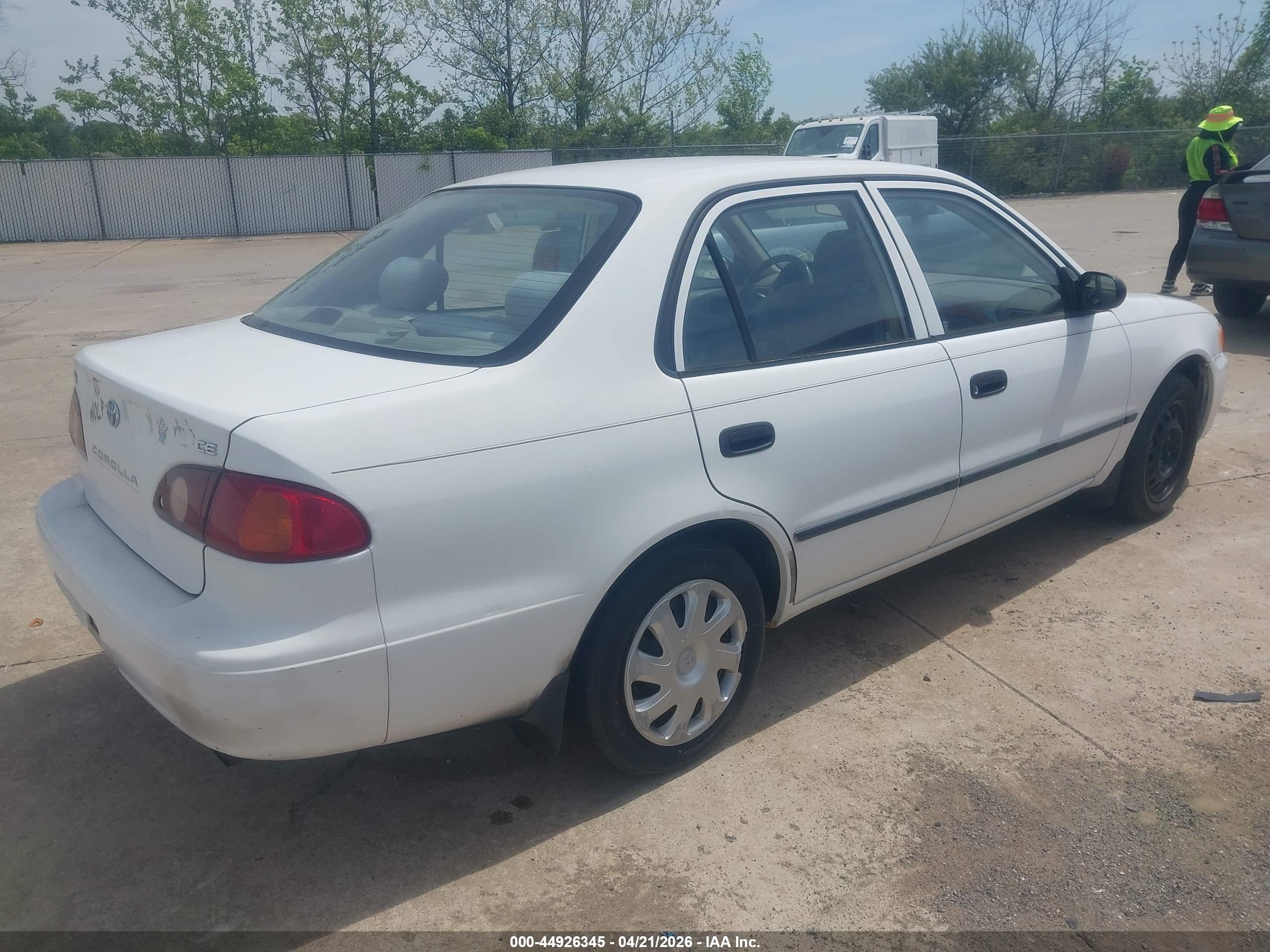 TOYOTA COROLLA image 4