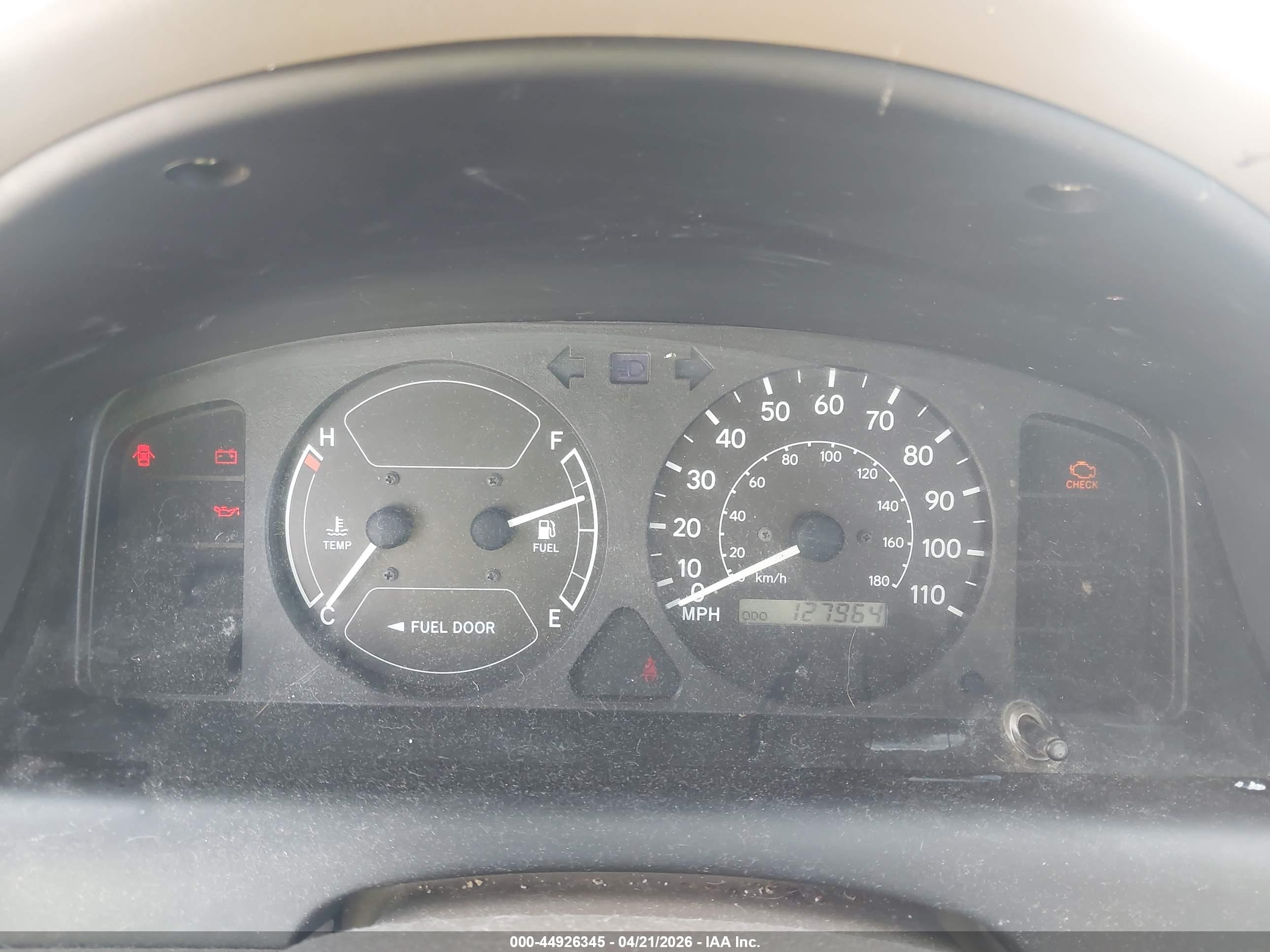 TOYOTA COROLLA image 7