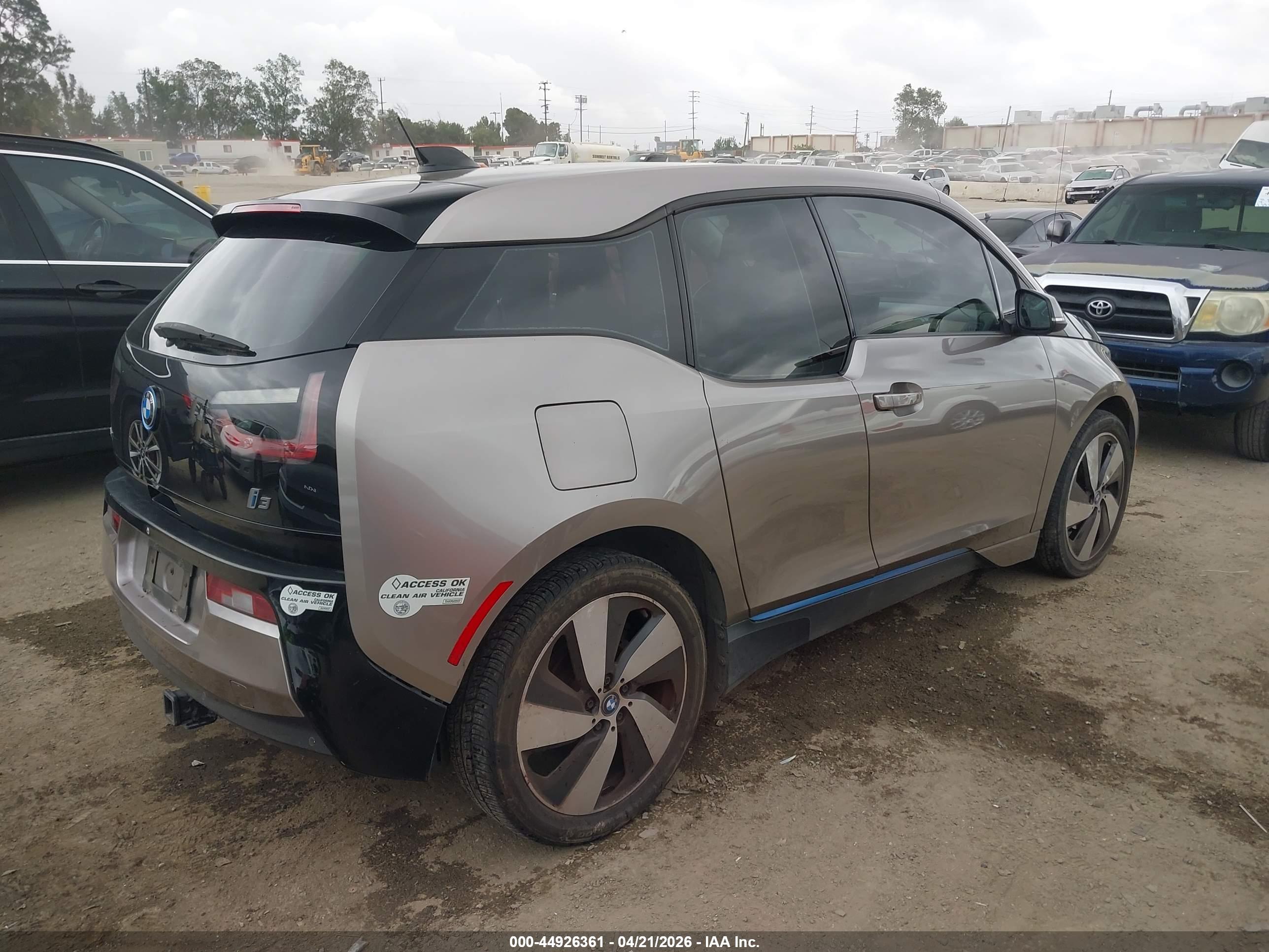 BMW I3 image 4