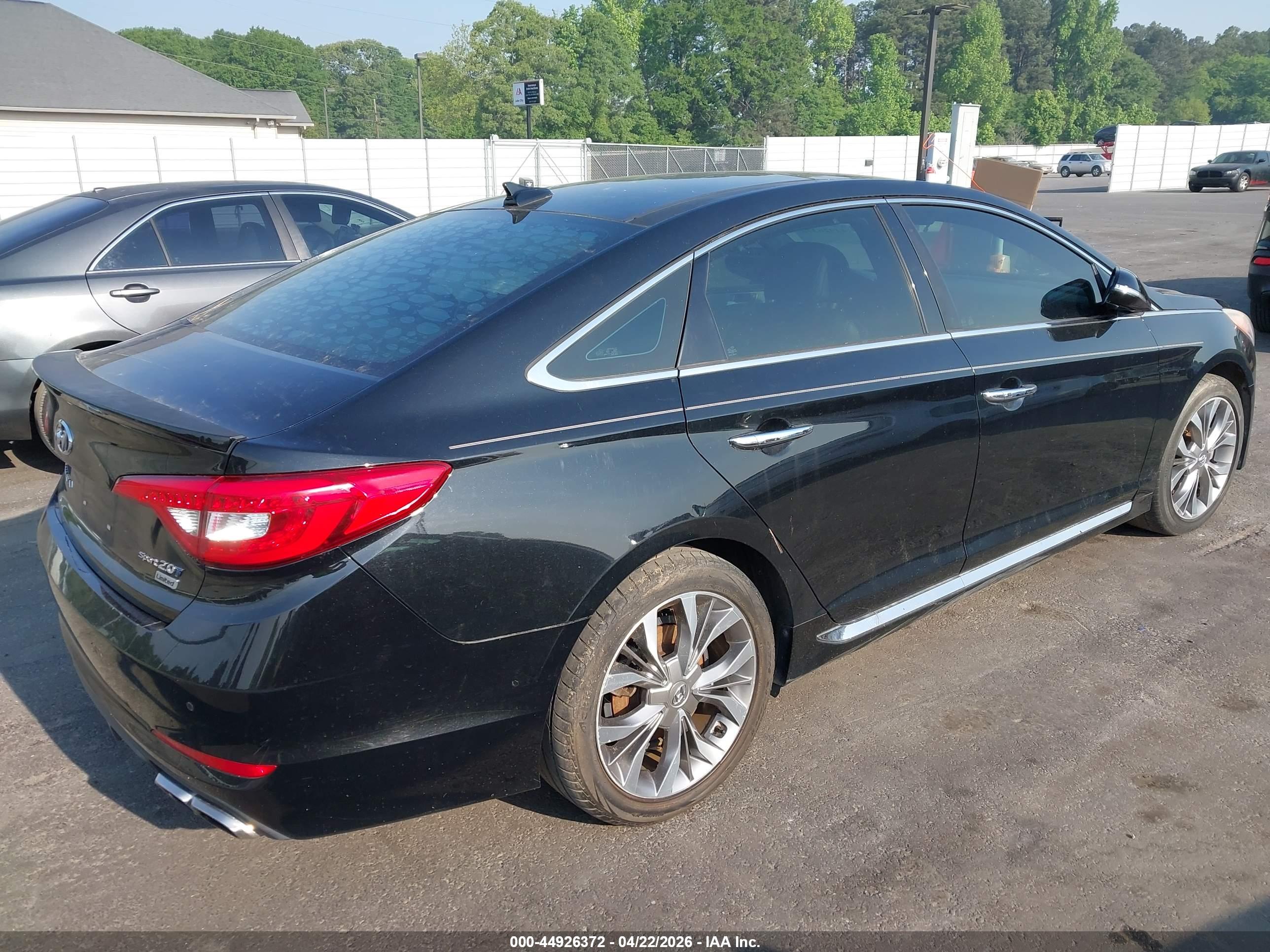 HYUNDAI SONATA image 4