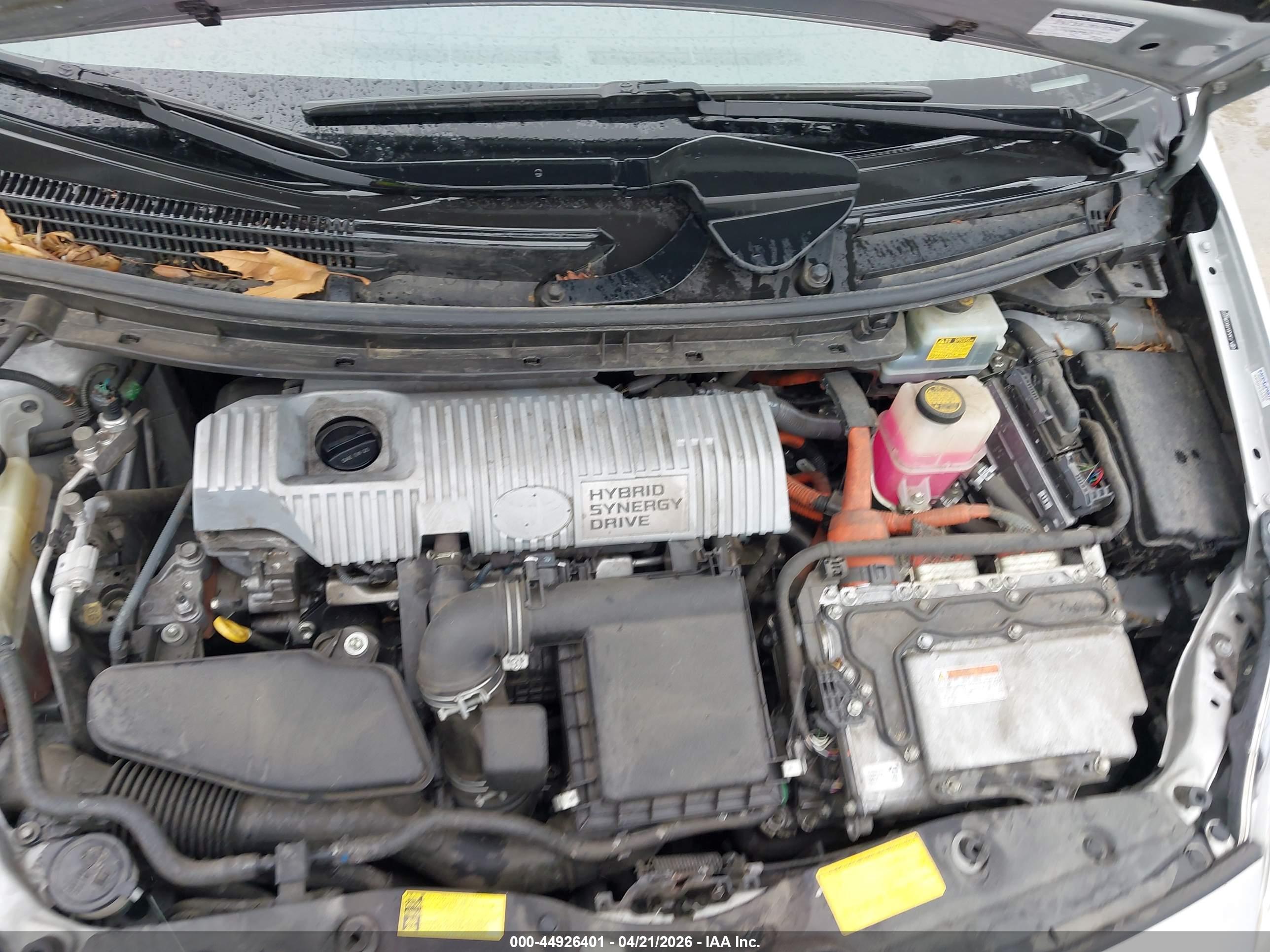 TOYOTA PRIUS image 10