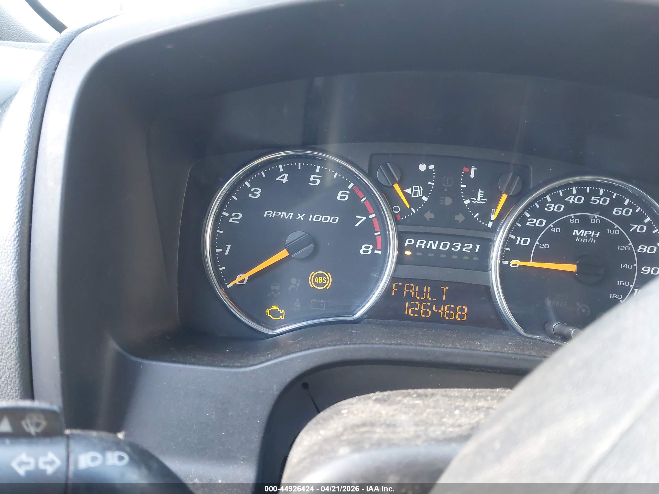CHEVROLET COLORADO image 7