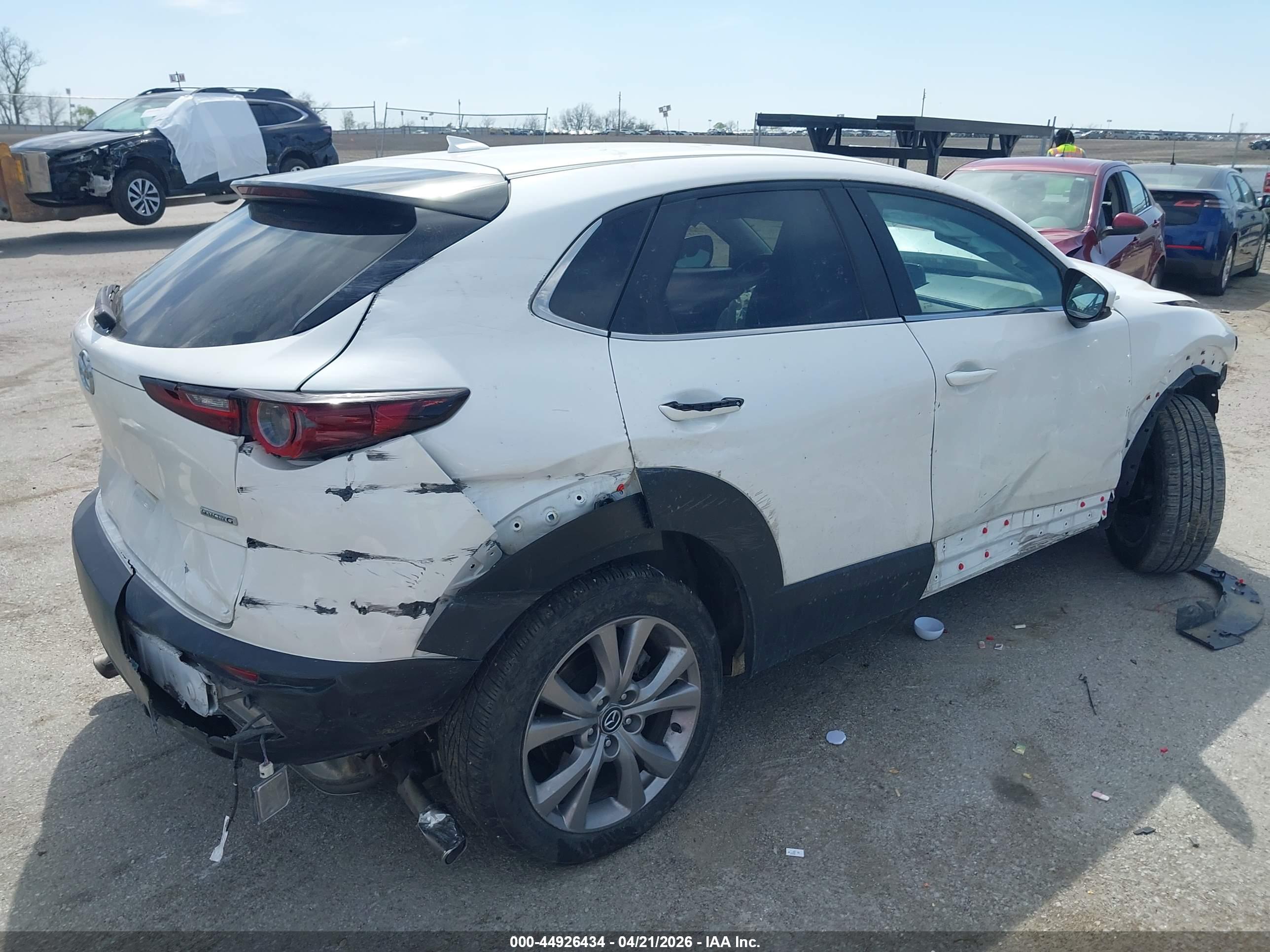 MAZDA CX-30 image 4