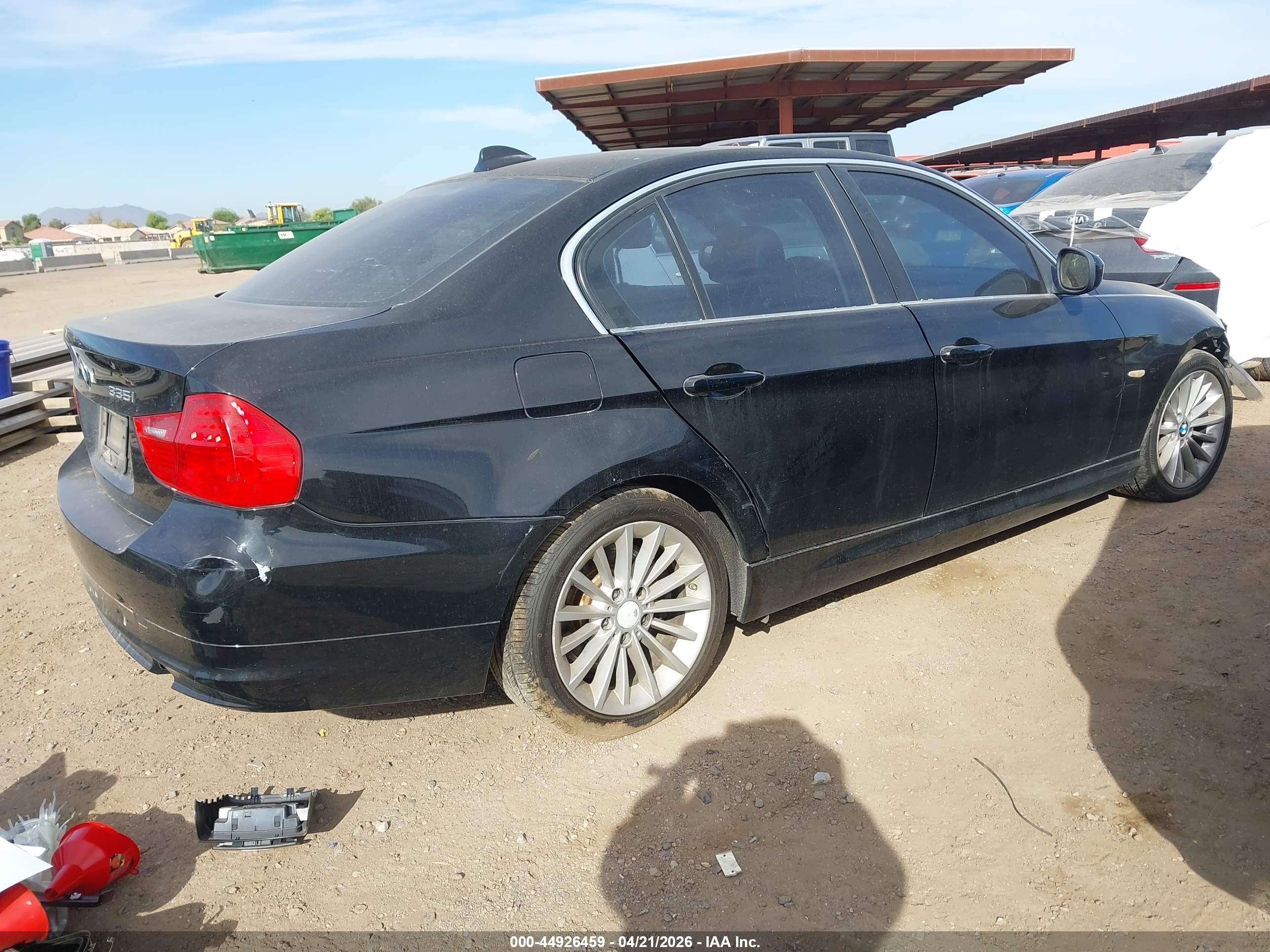 BMW 335I image 4