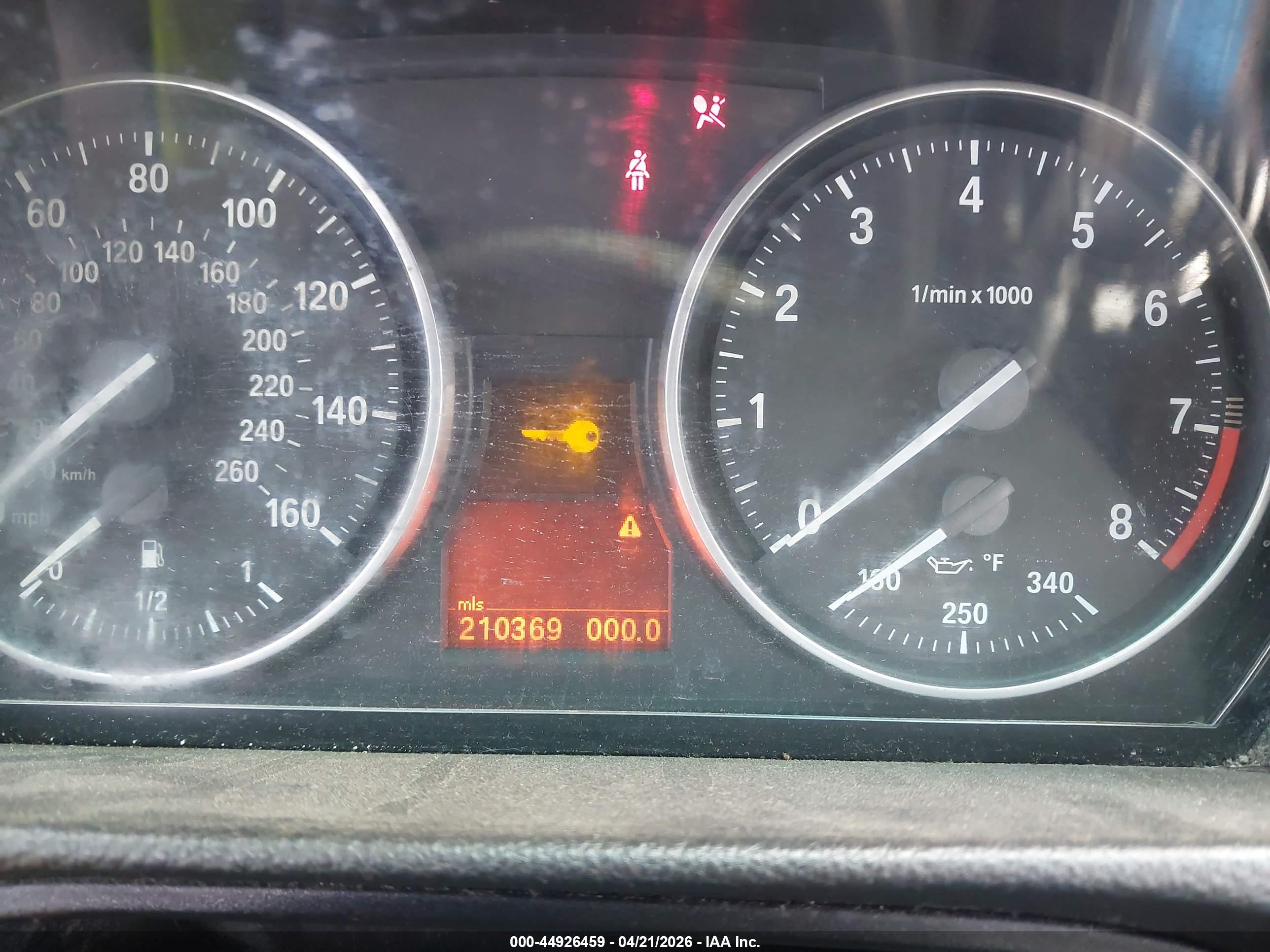 BMW 335I image 7