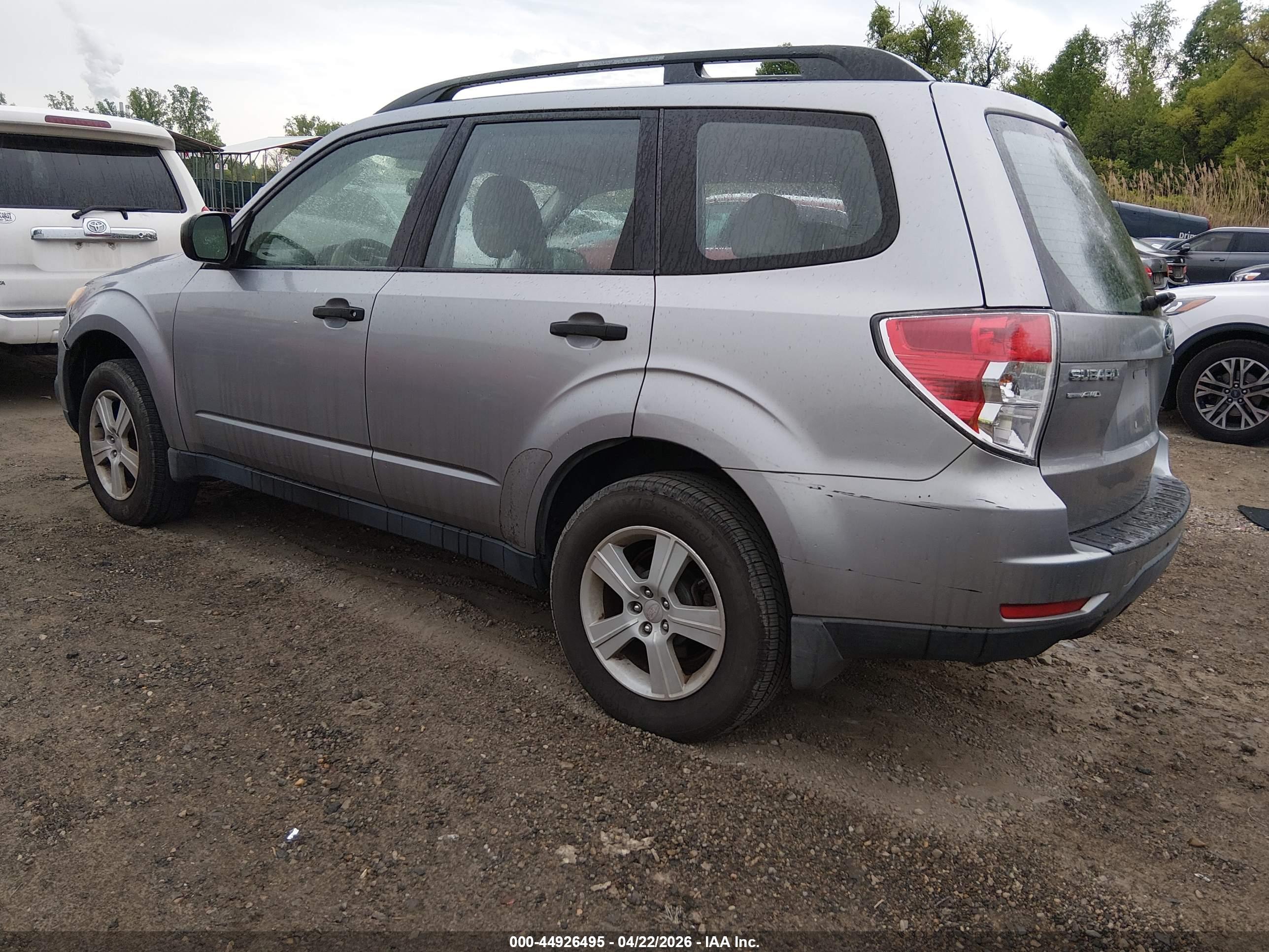 SUBARU FORESTER image 3