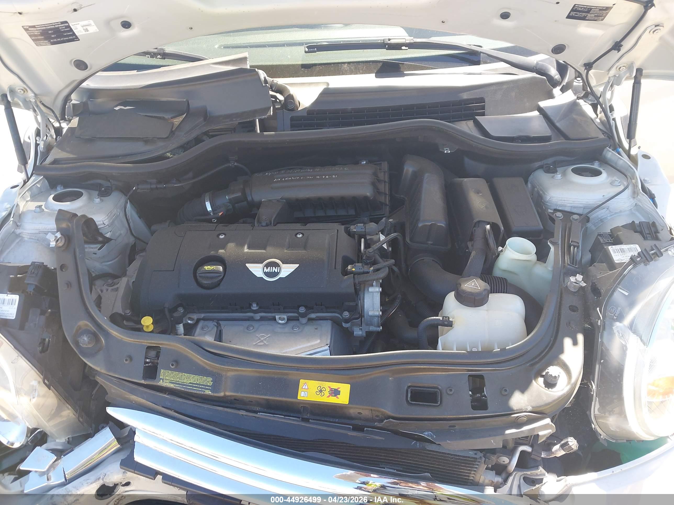 MINI CLUBMAN image 10