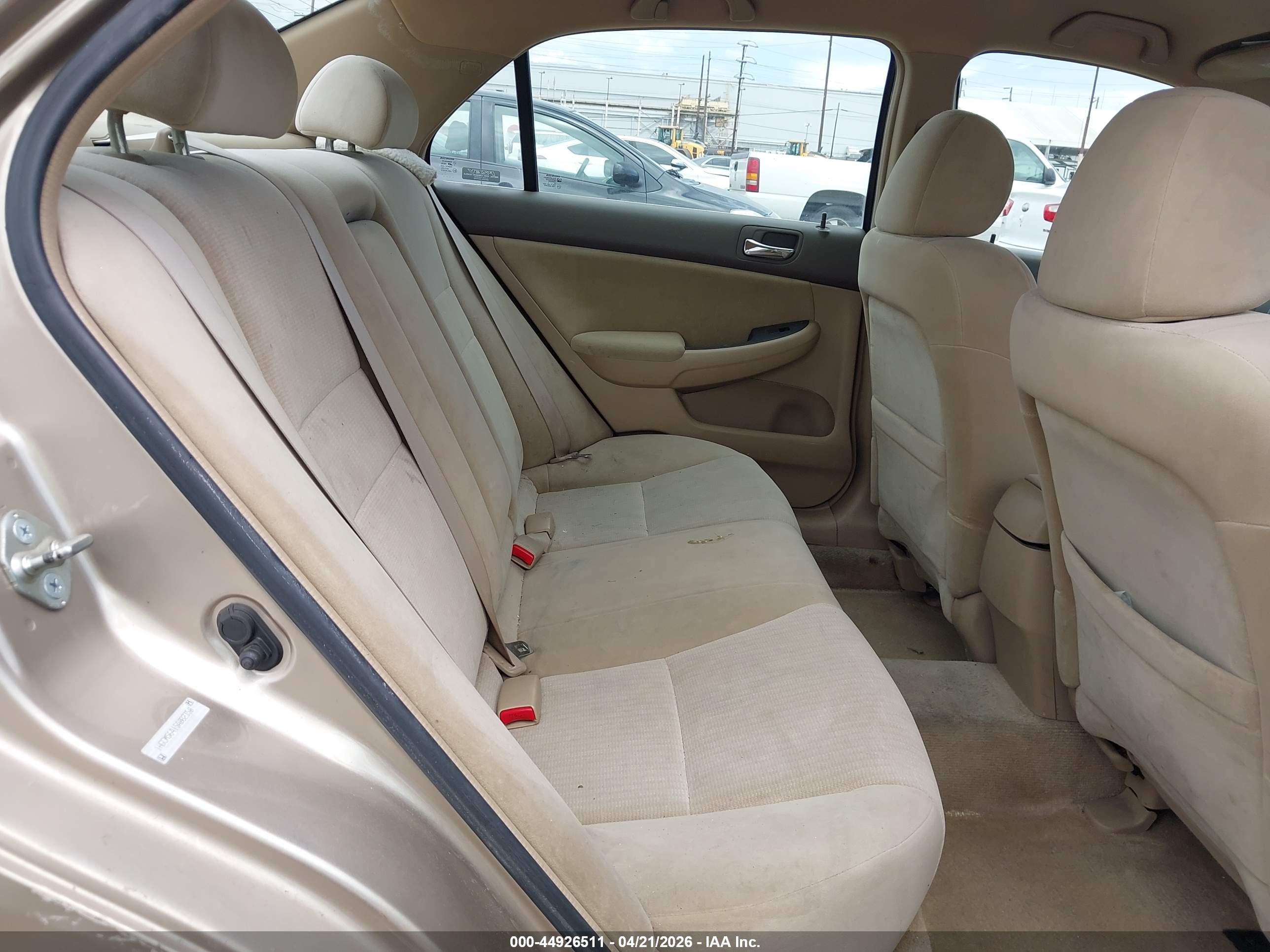 HONDA ACCORD image 8