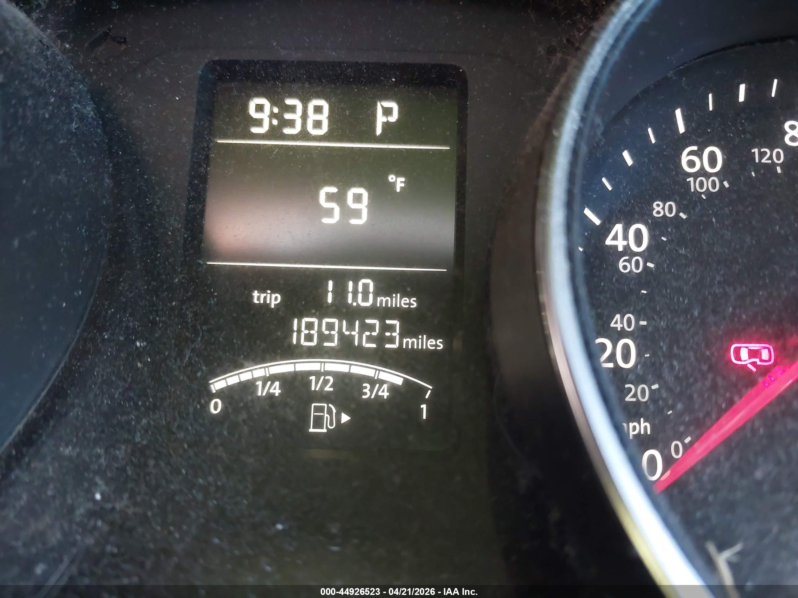 VOLKSWAGEN JETTA image 7