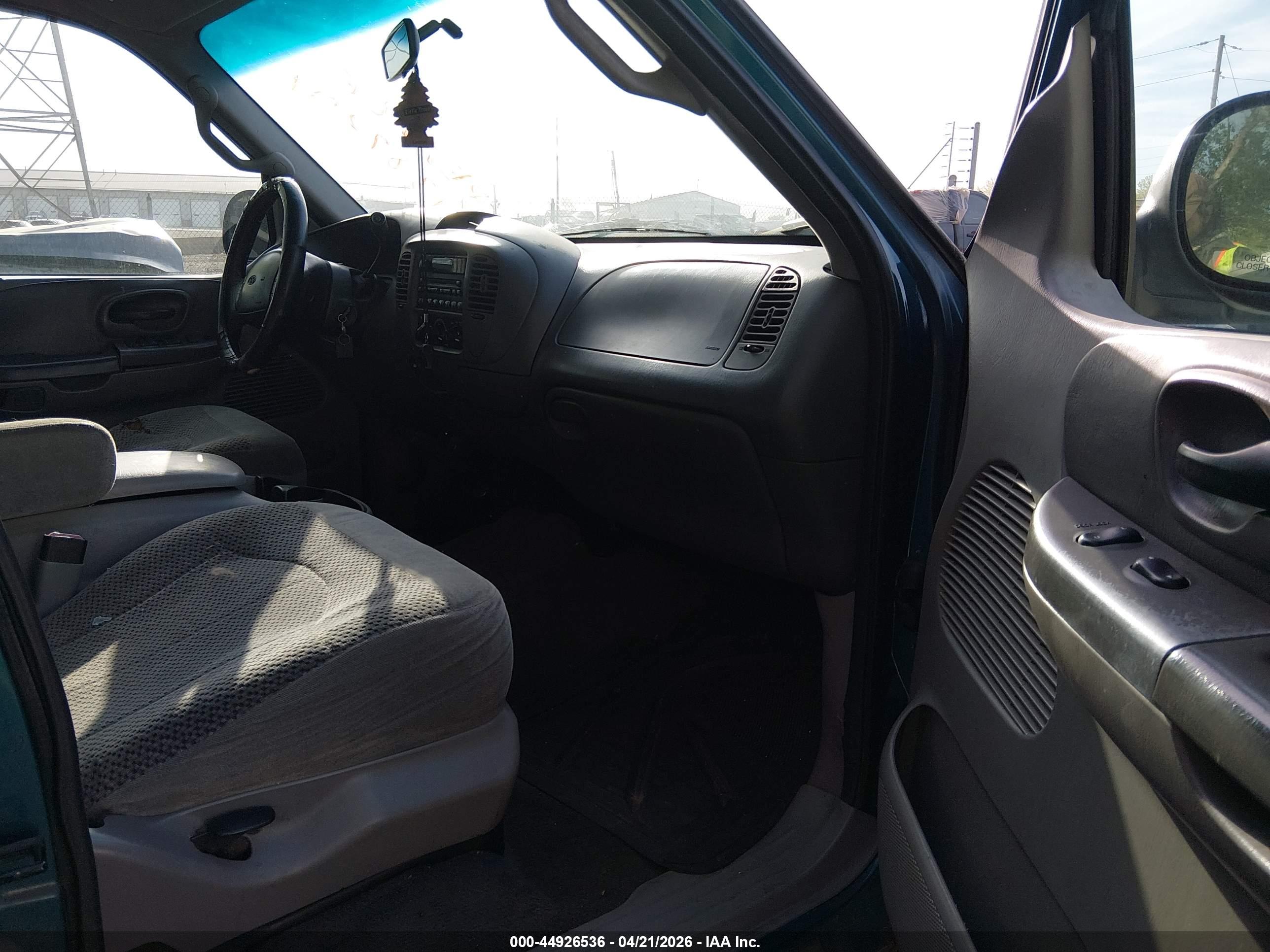 FORD F-150 image 5