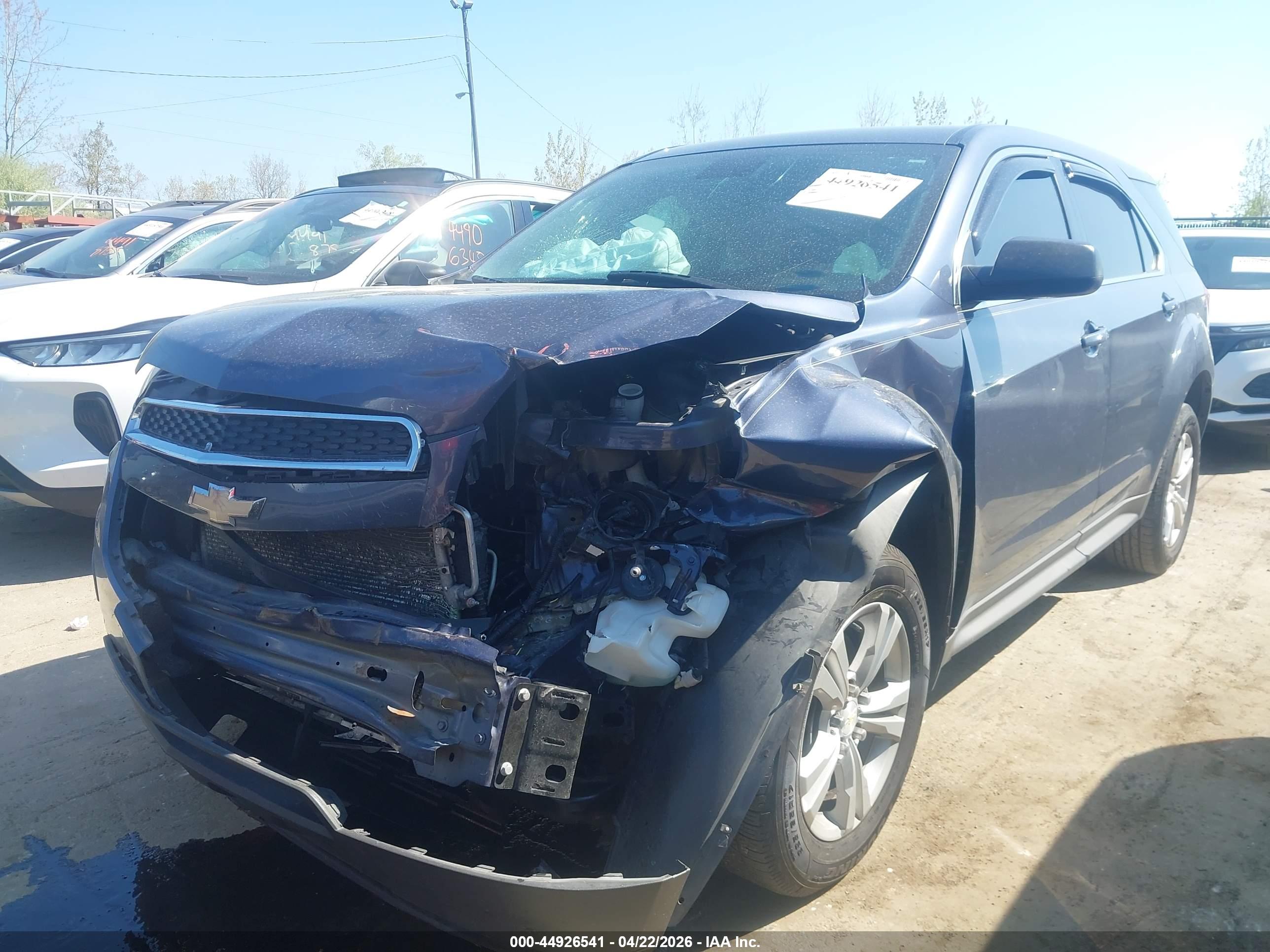CHEVROLET EQUINOX image 2