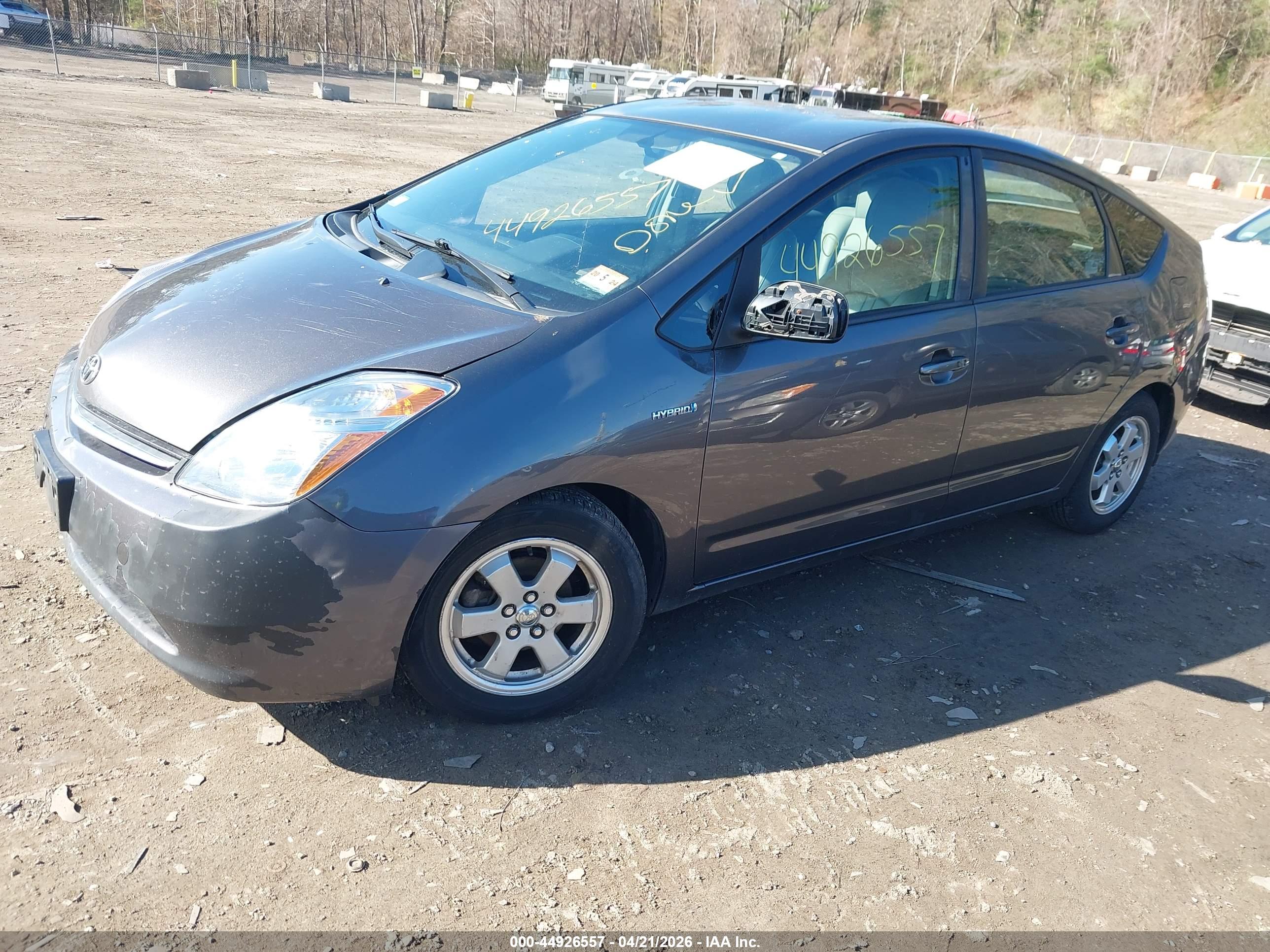 TOYOTA PRIUS image 2