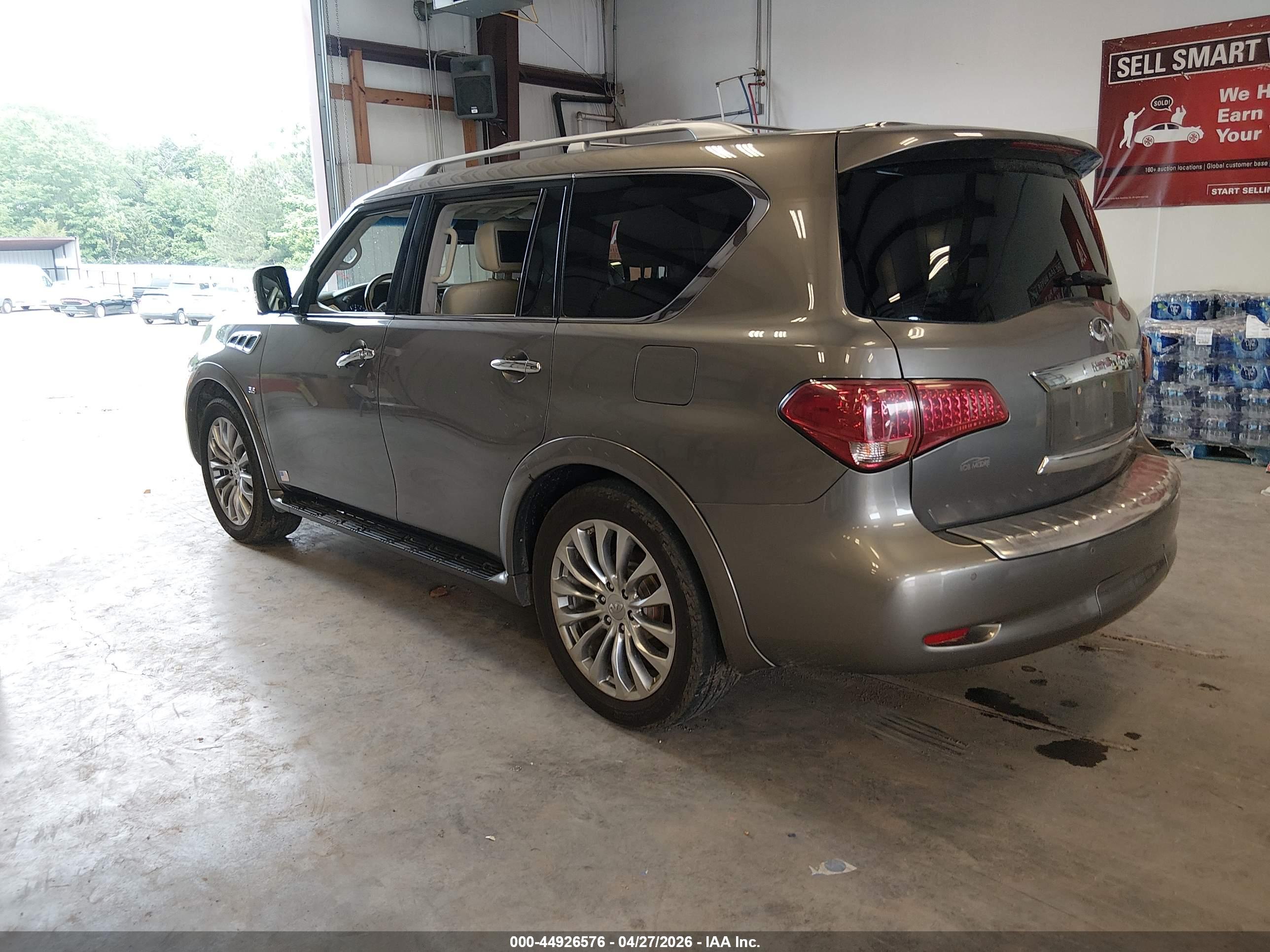 INFINITI QX80 image 3