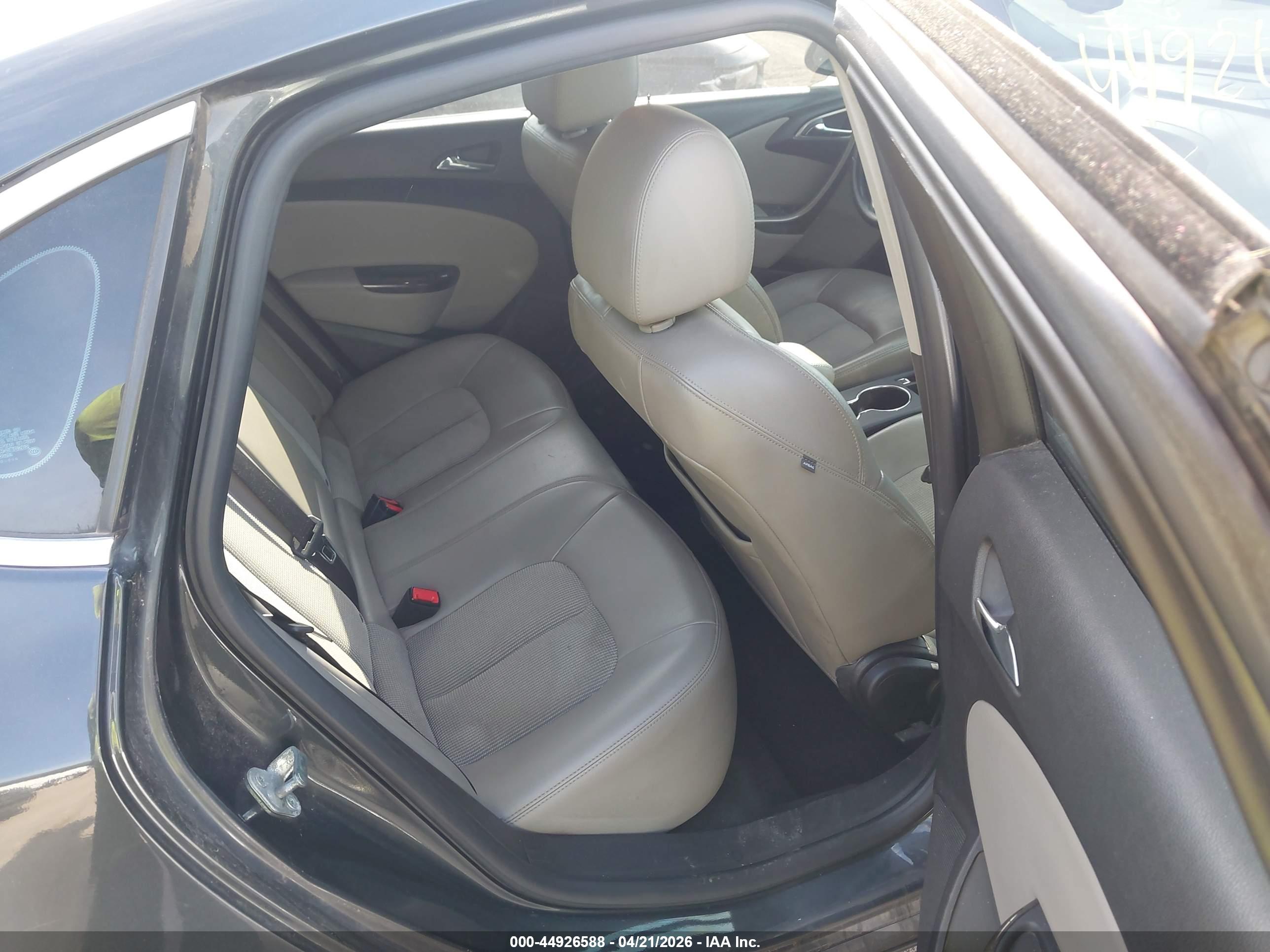 BUICK VERANO image 8