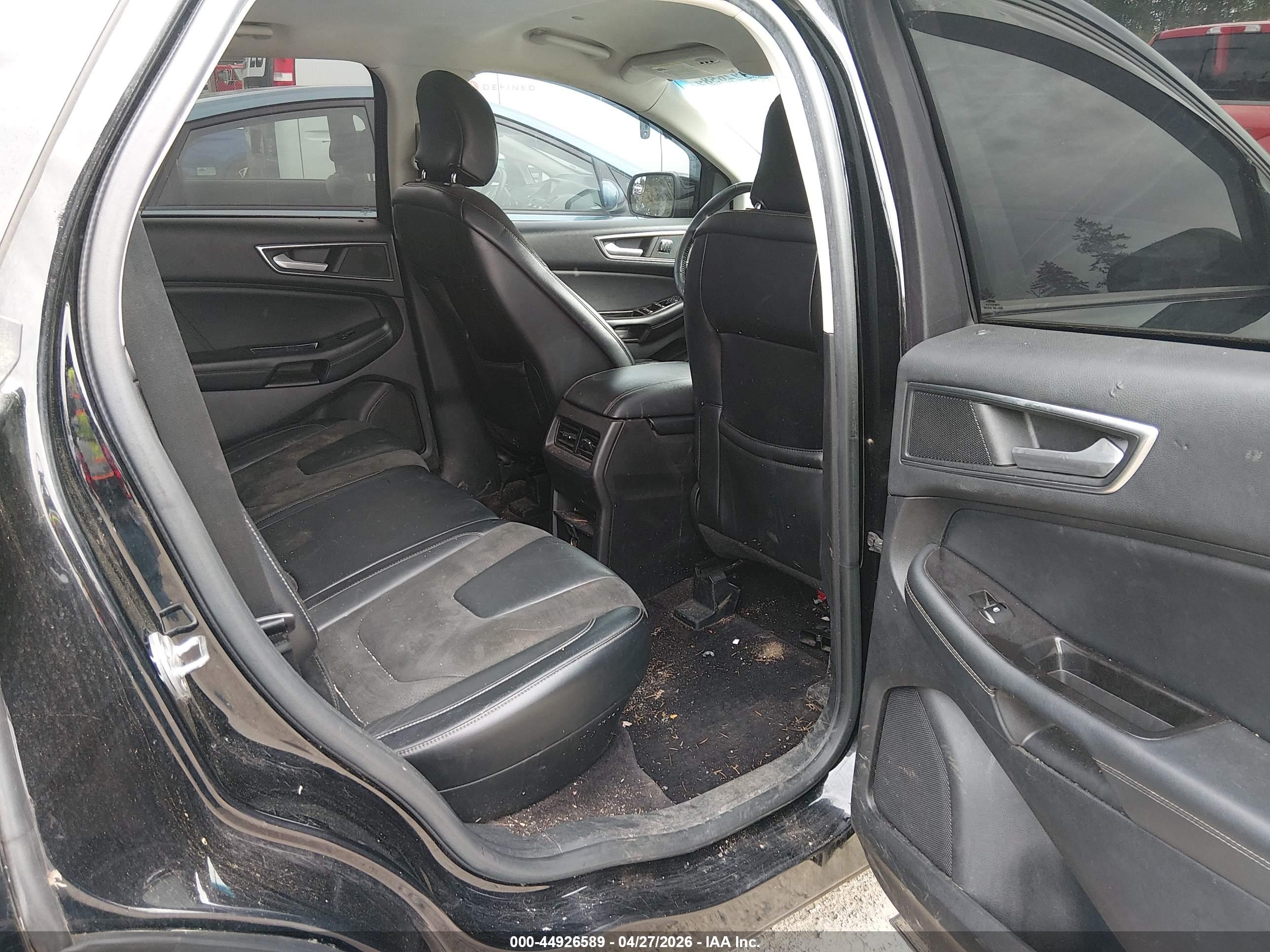 FORD EDGE image 8