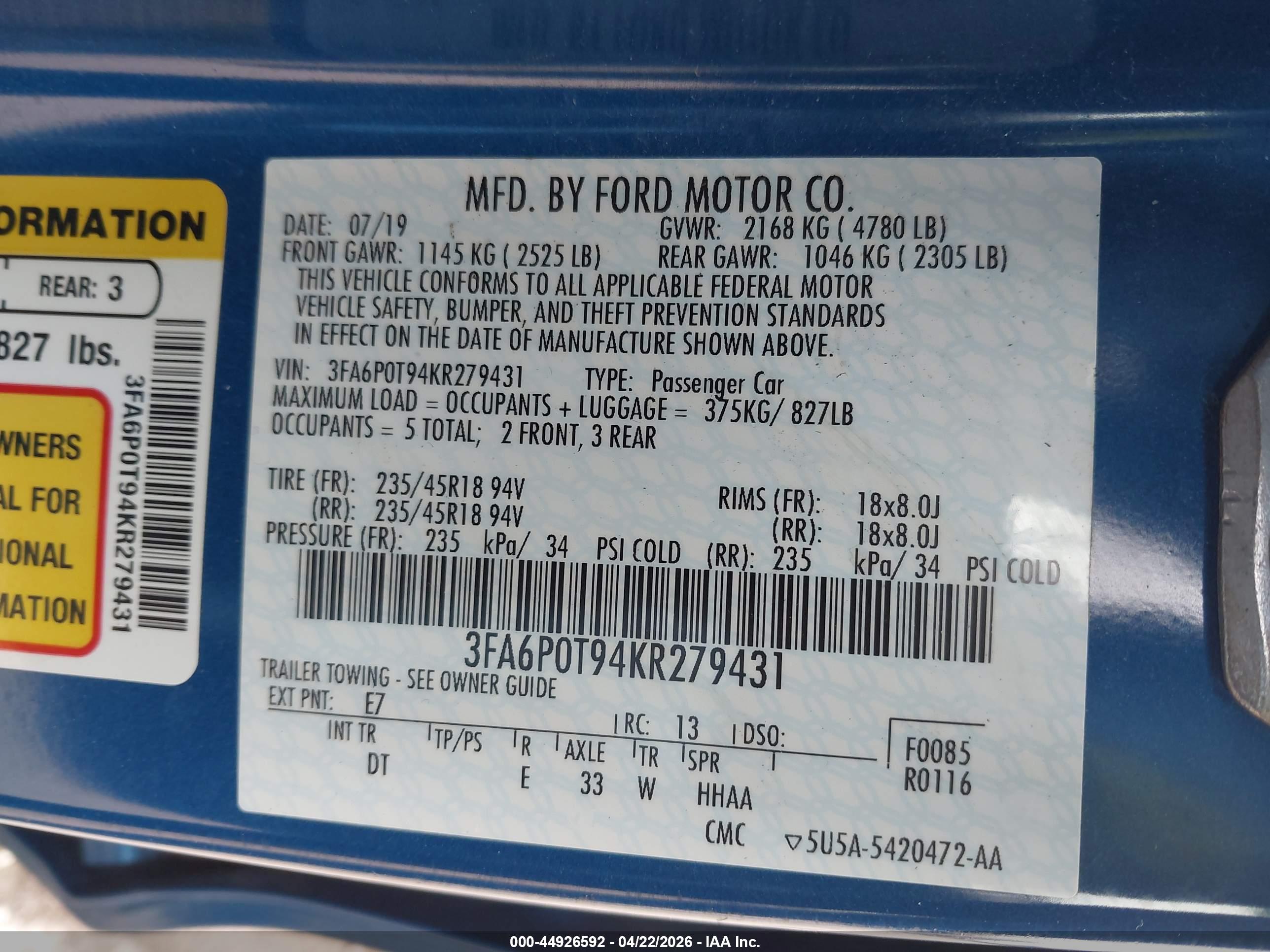 FORD FUSION image 9