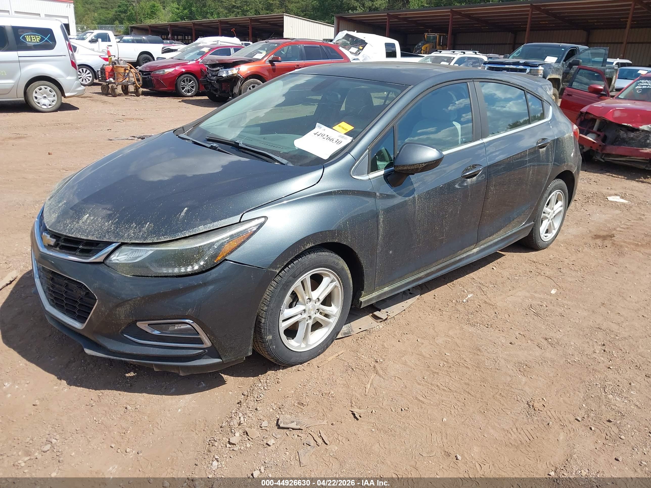 CHEVROLET CRUZE image 2