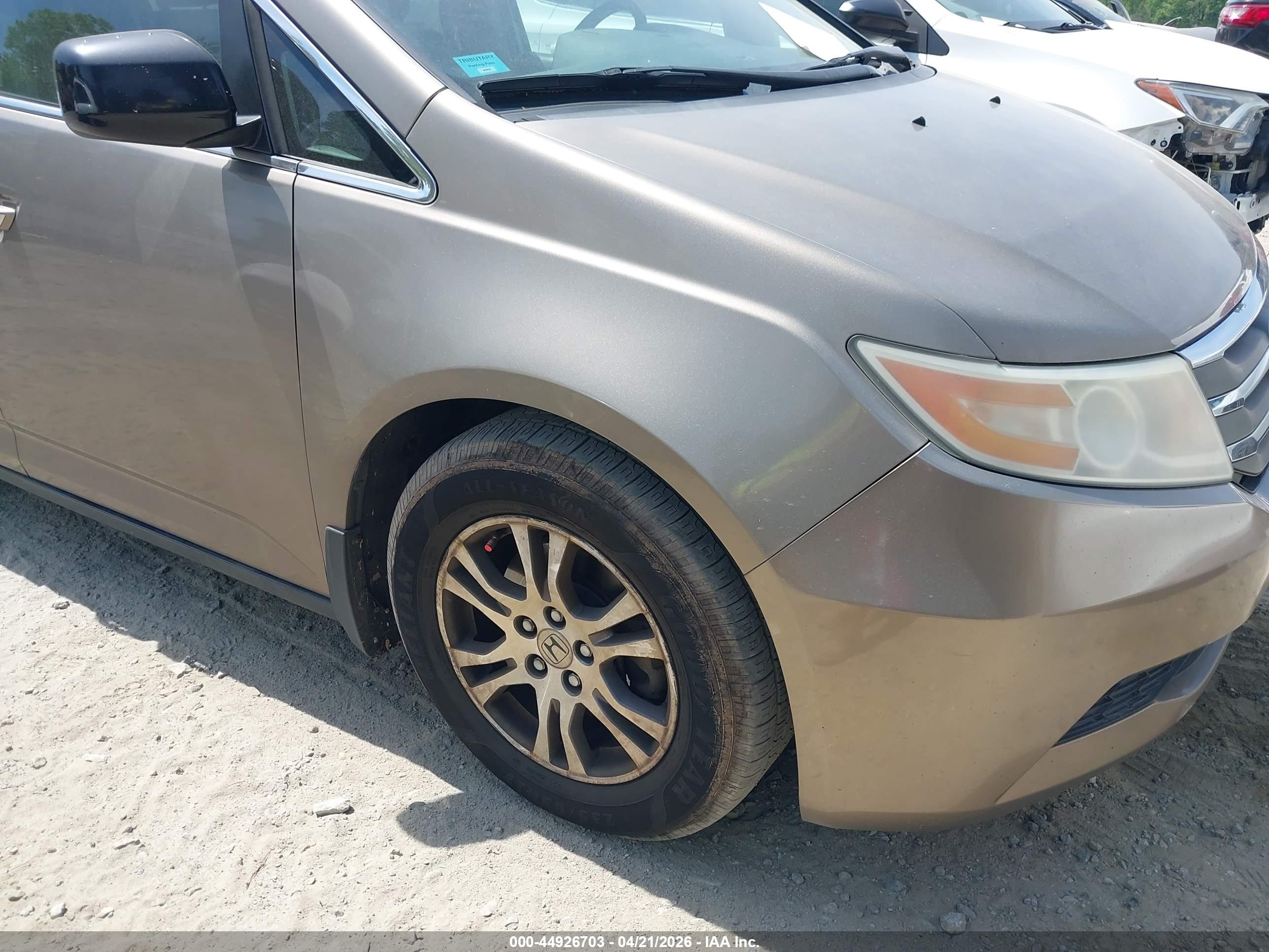 HONDA ODYSSEY image 6