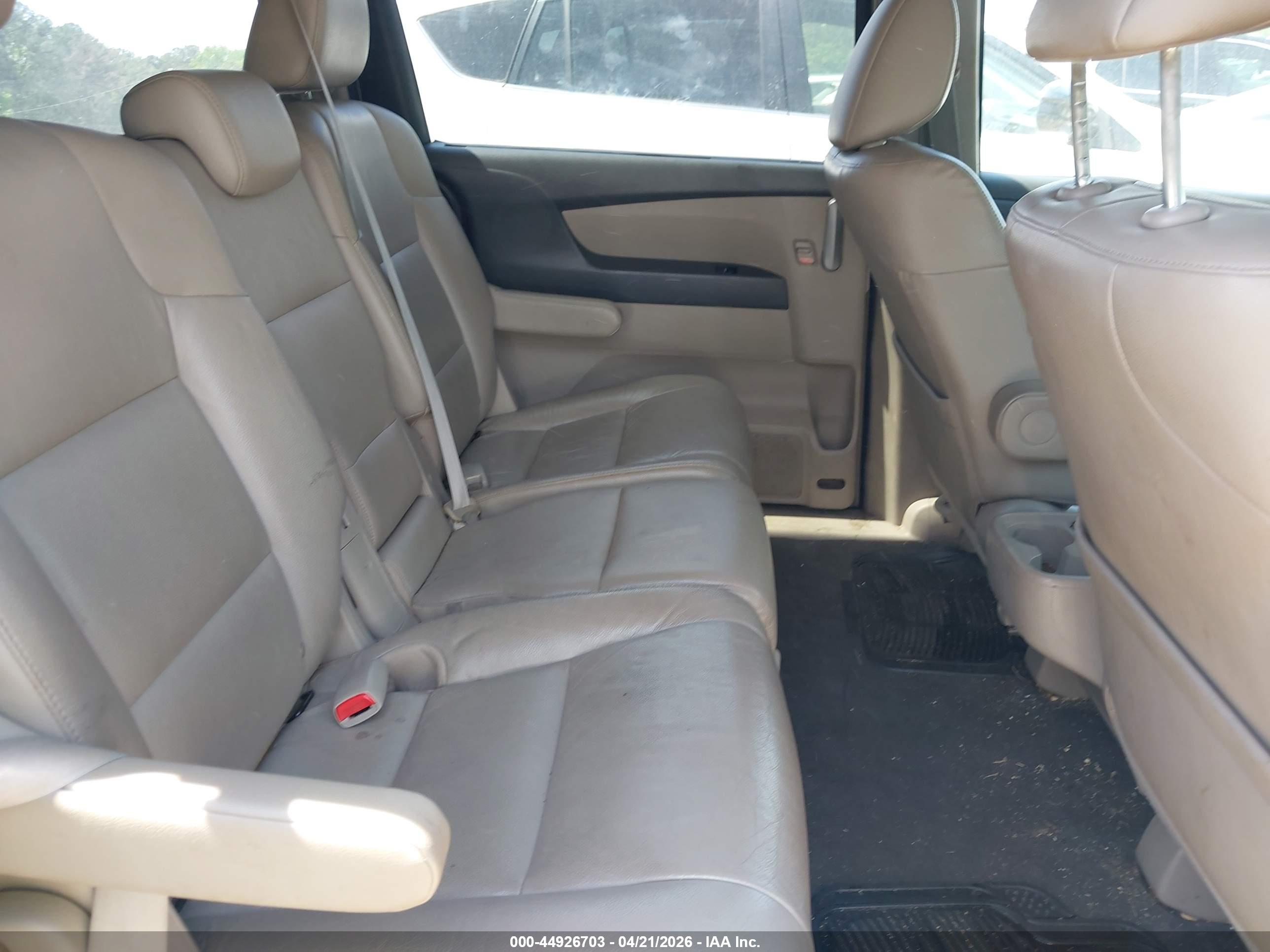 HONDA ODYSSEY image 8