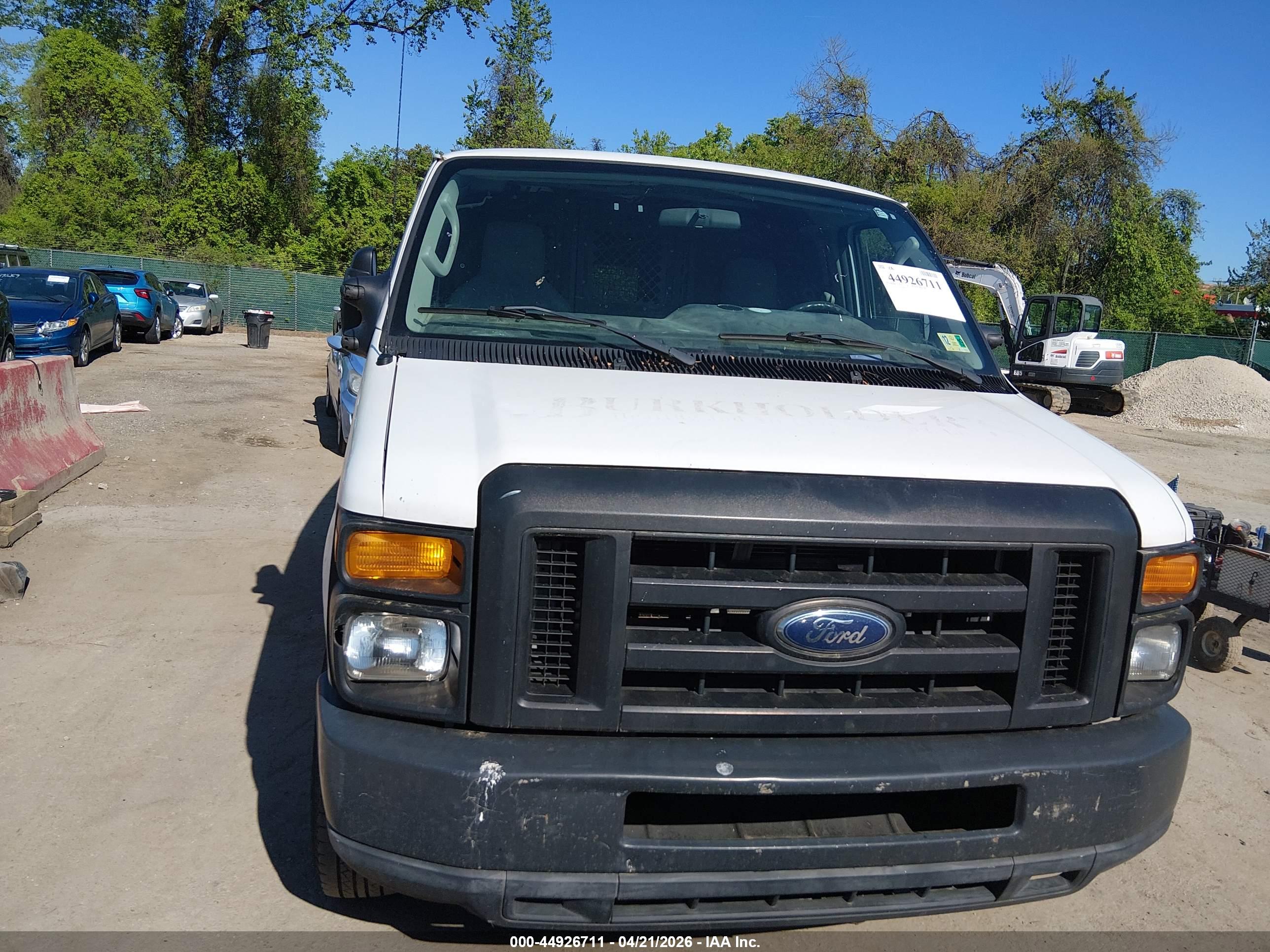 FORD E-150 image 6