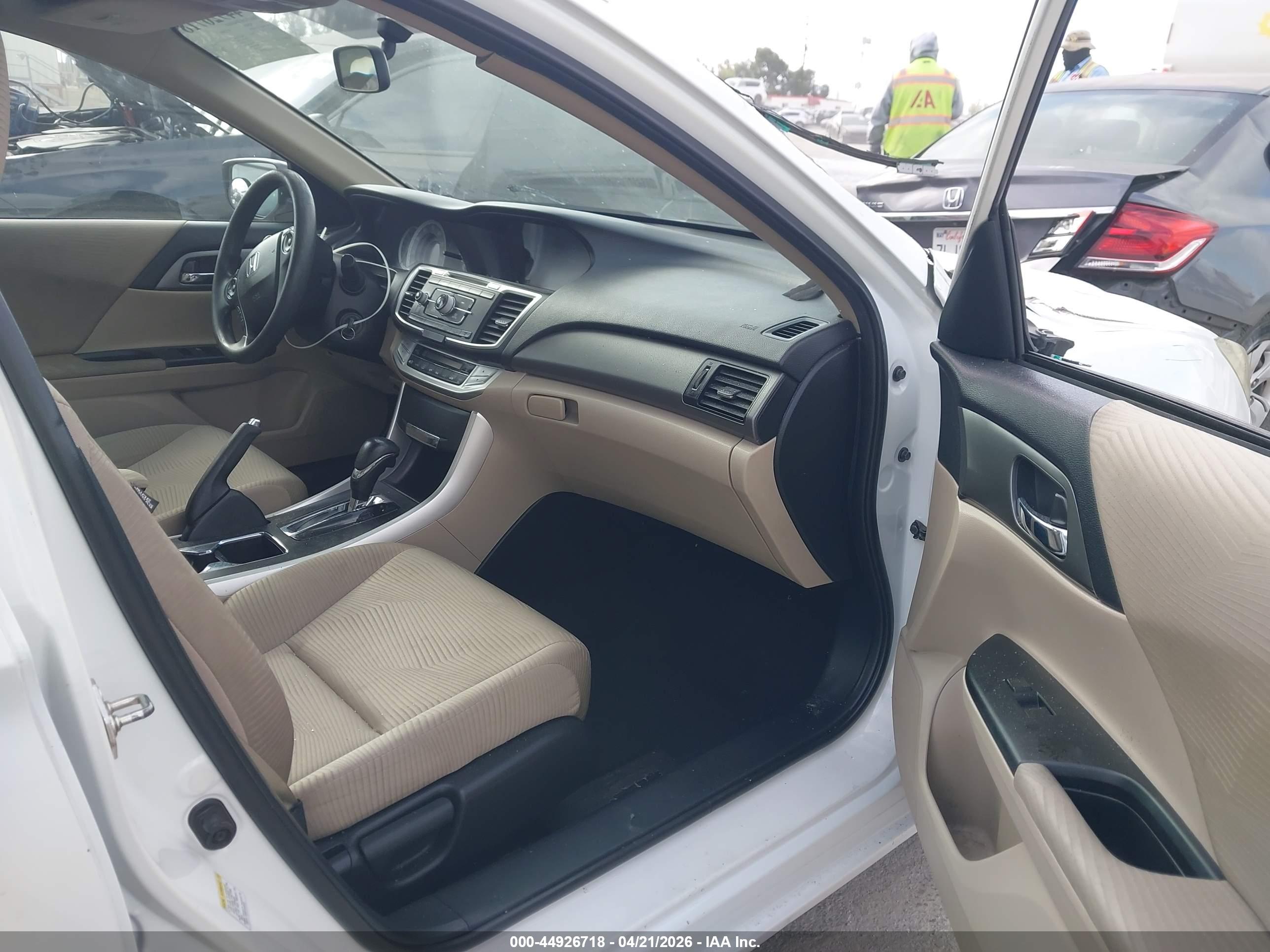 HONDA ACCORD image 5