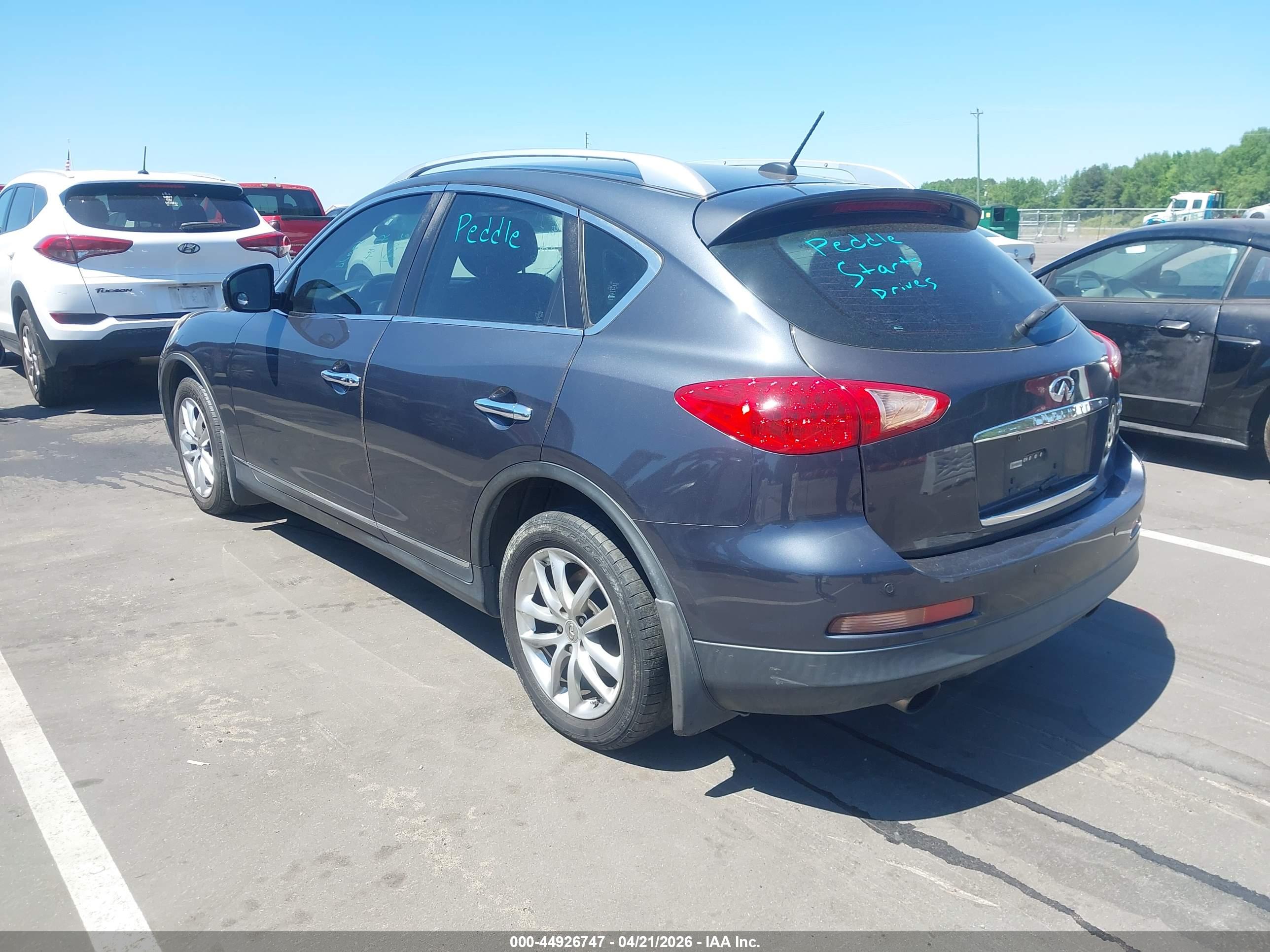 INFINITI EX35 image 3