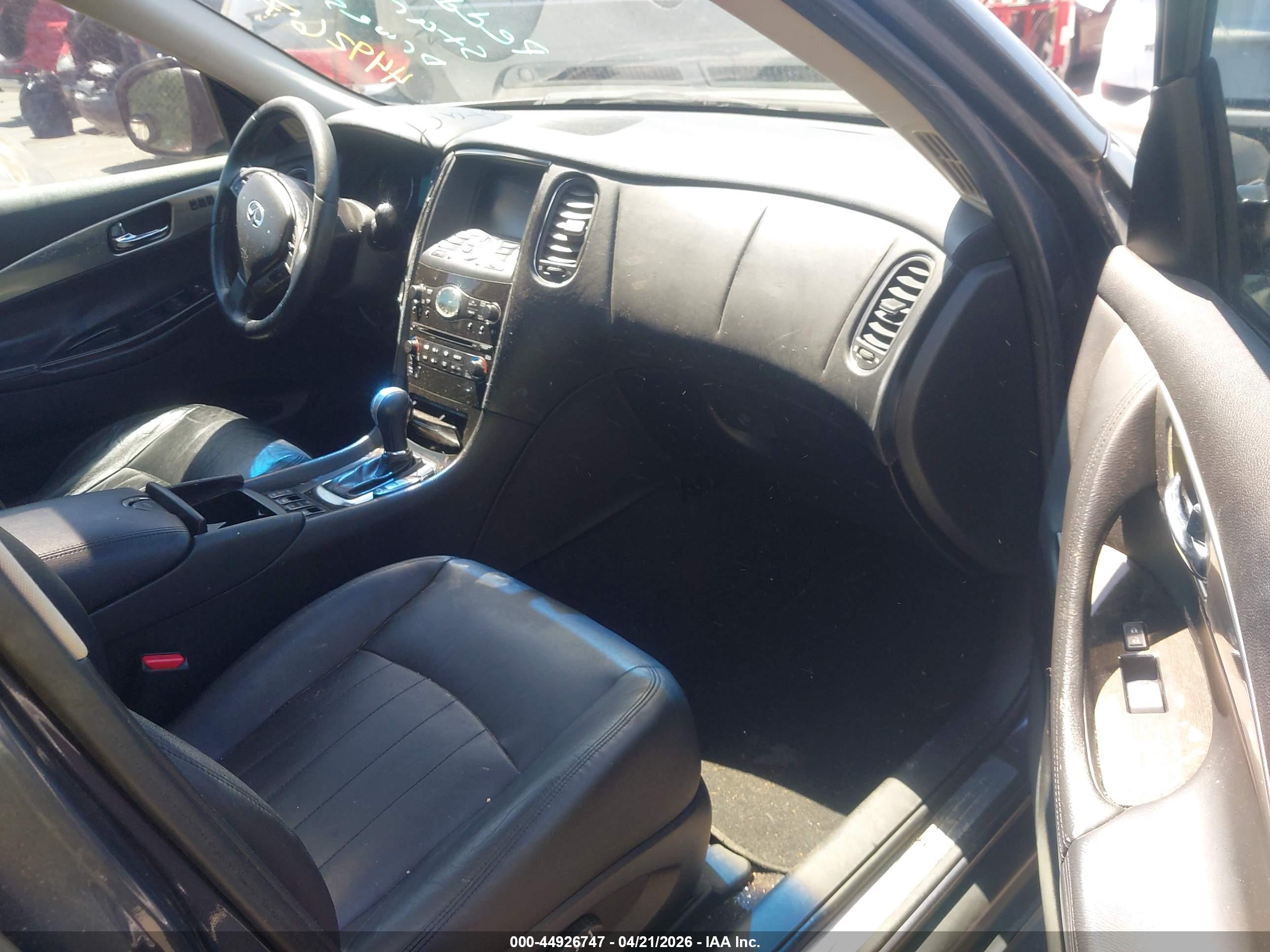 INFINITI EX35 image 5