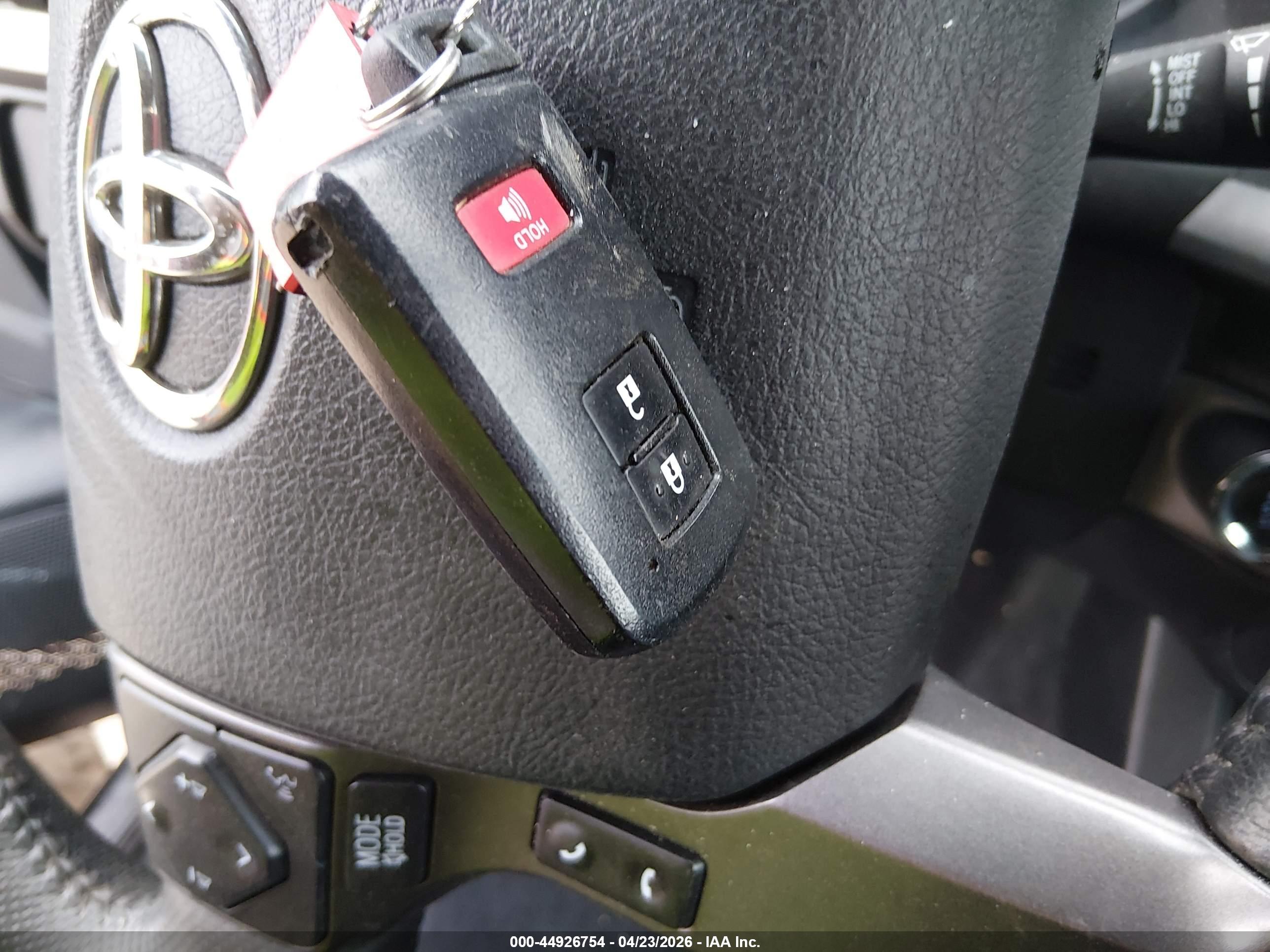 TOYOTA TACOMA image 11