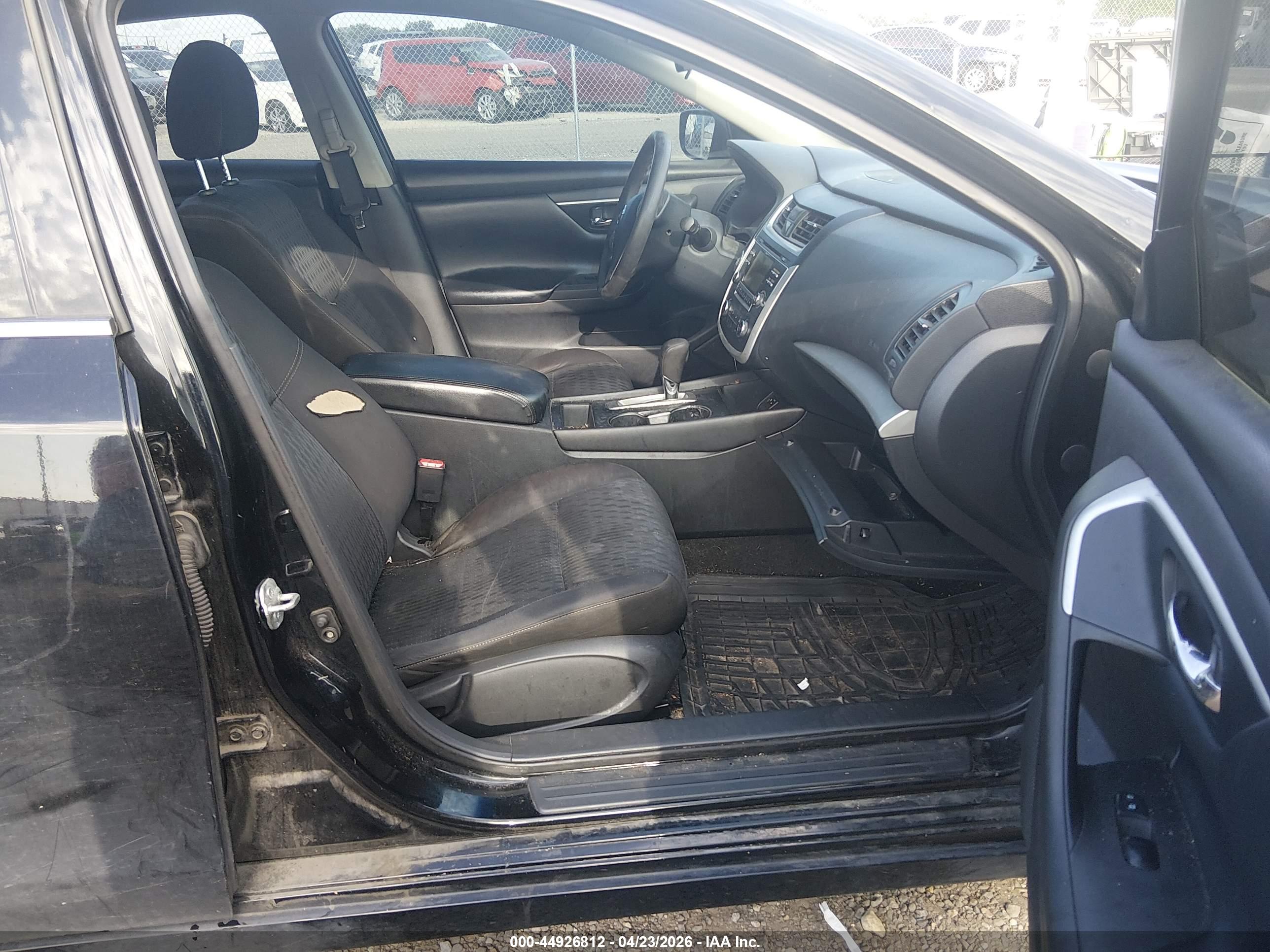 NISSAN ALTIMA image 5