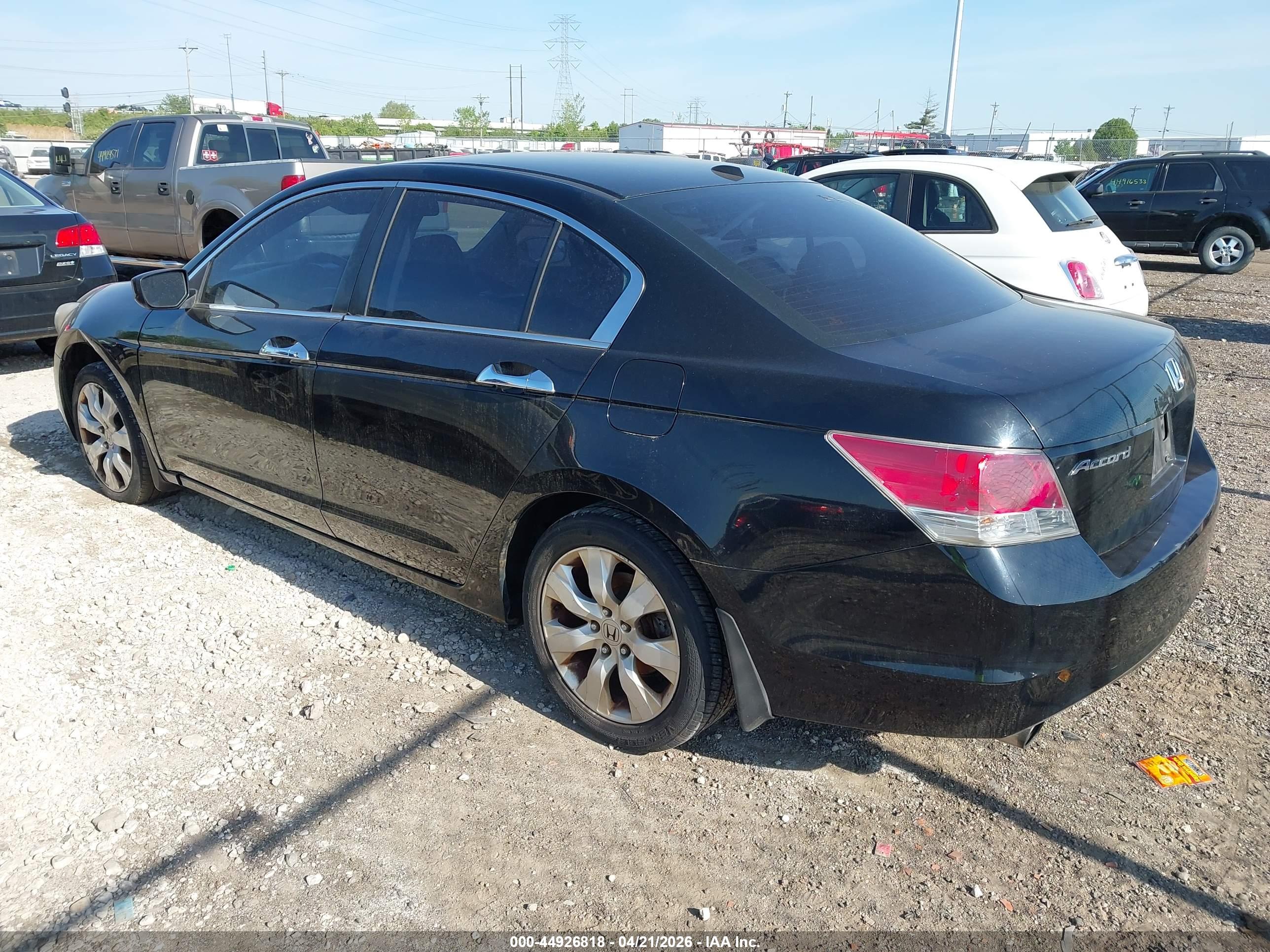 HONDA ACCORD image 3