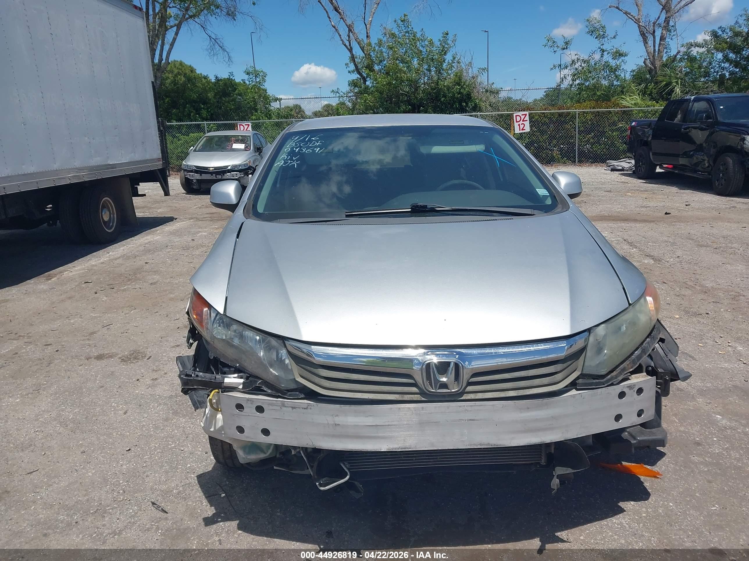 HONDA CIVIC image 6