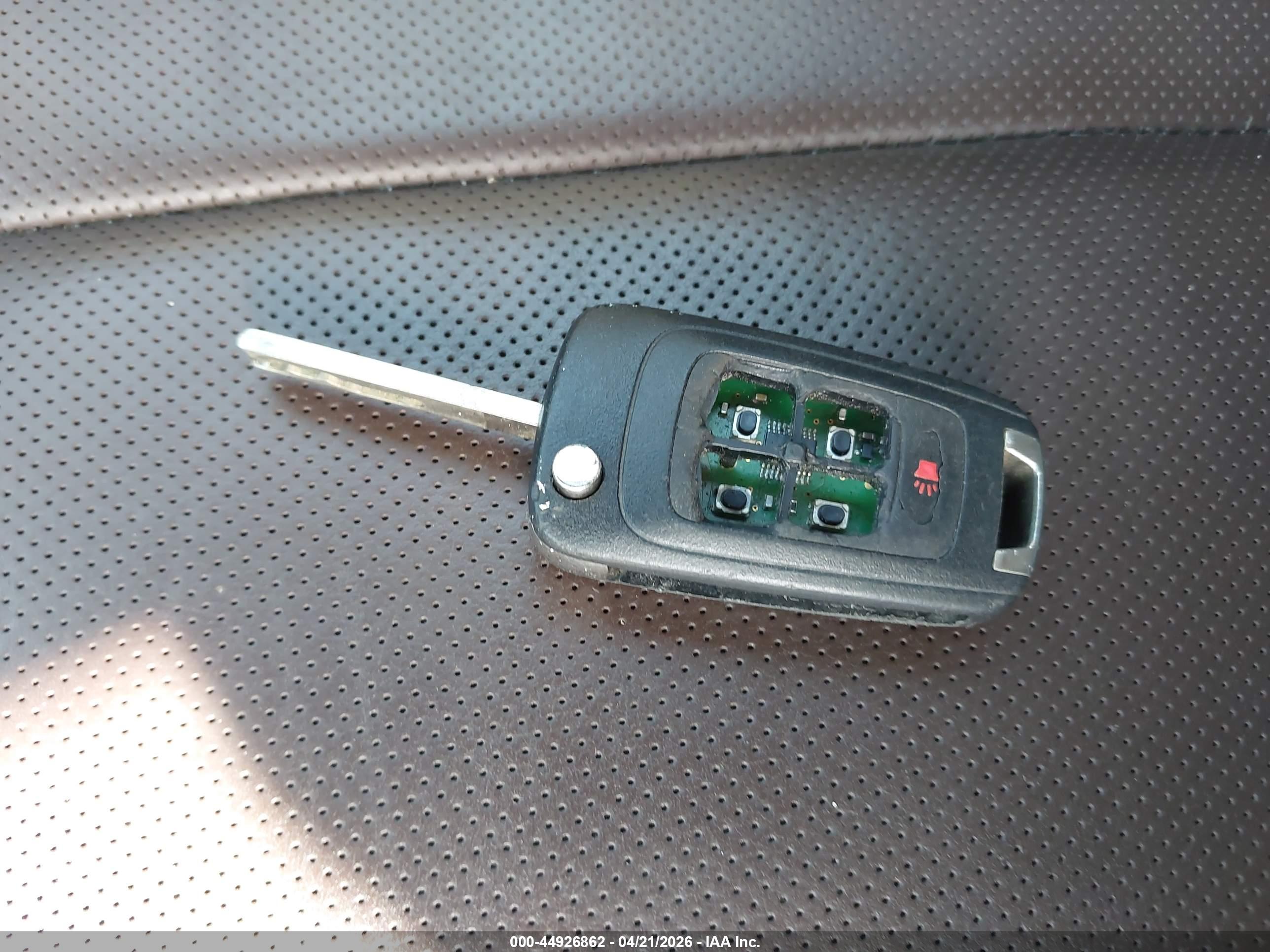 GMC TERRAIN image 11