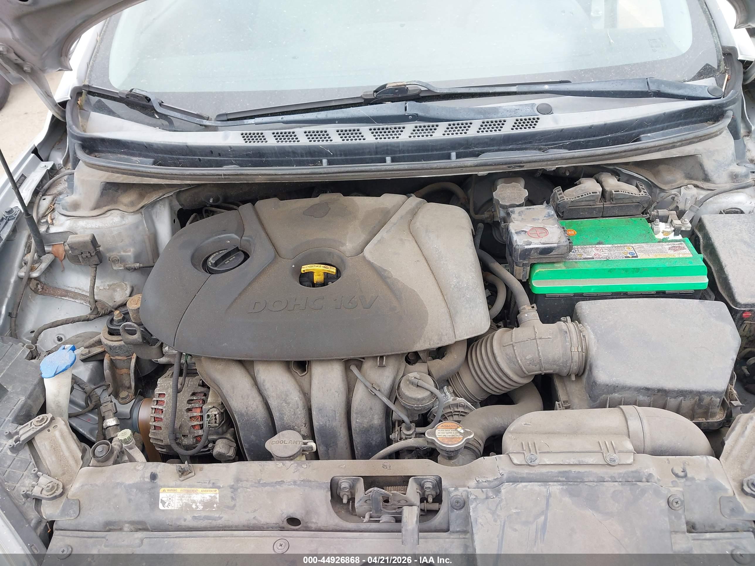 HYUNDAI ELANTRA image 10