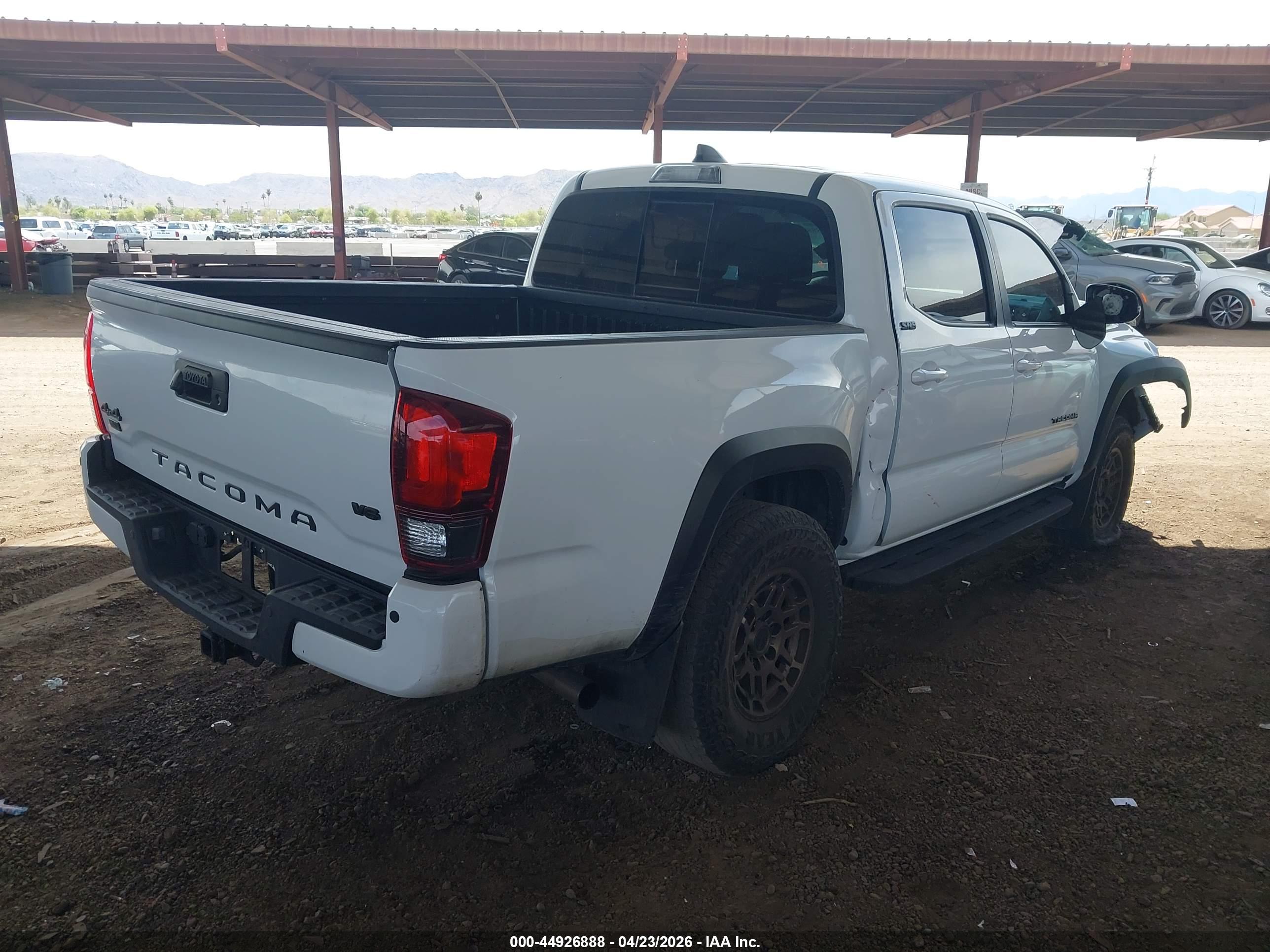 TOYOTA TACOMA image 4