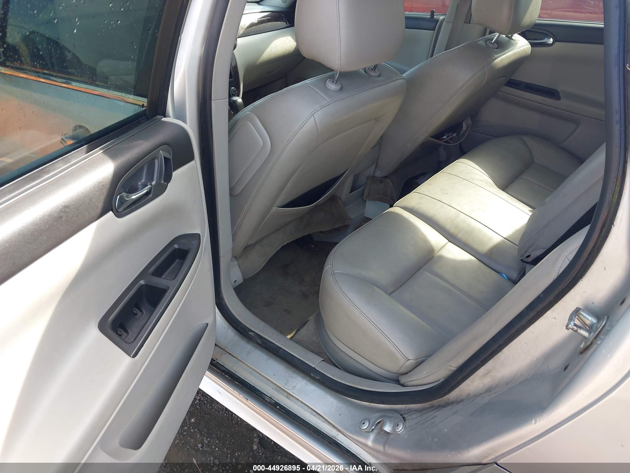 CHEVROLET IMPALA image 8