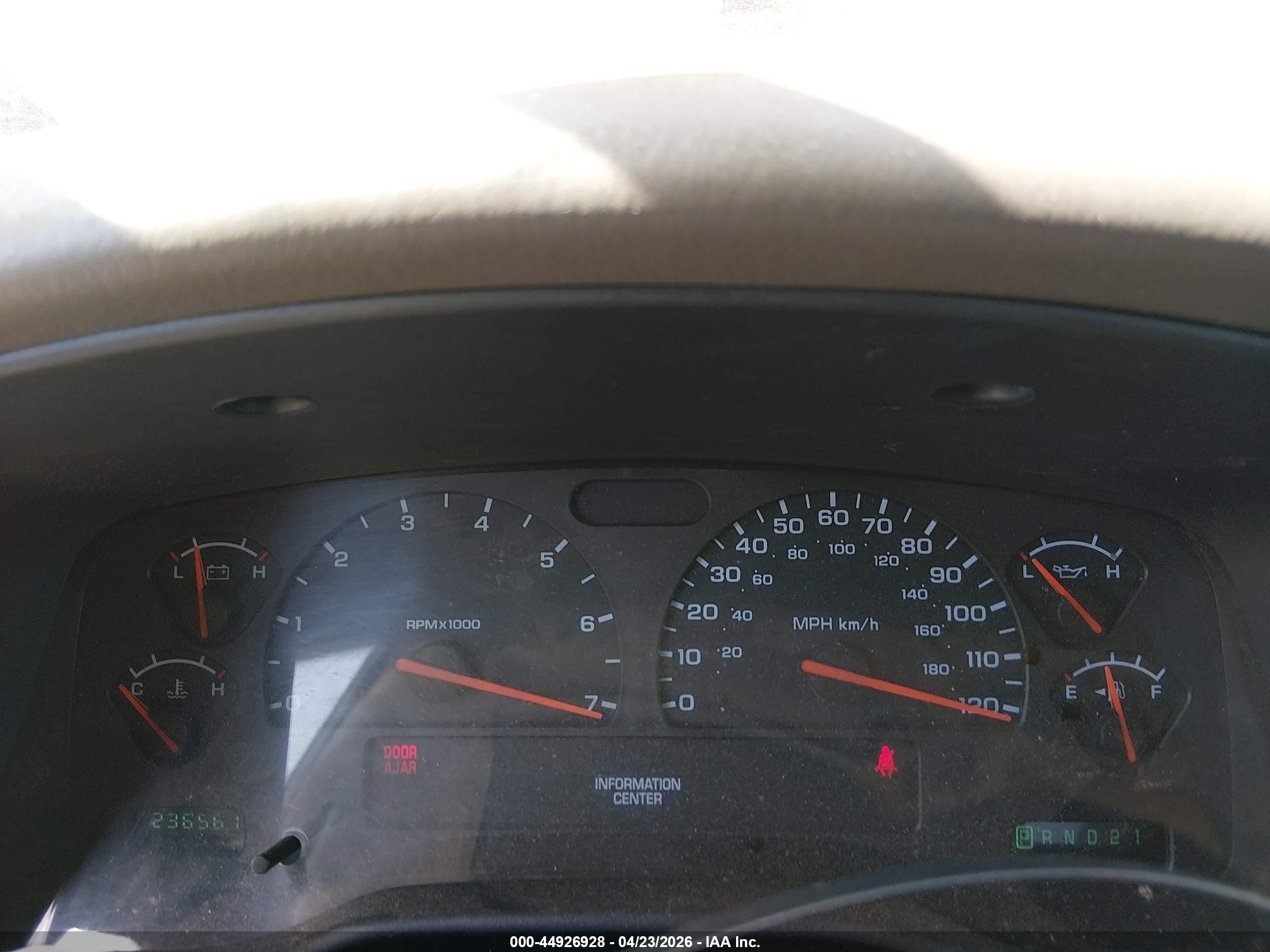DODGE DAKOTA image 7