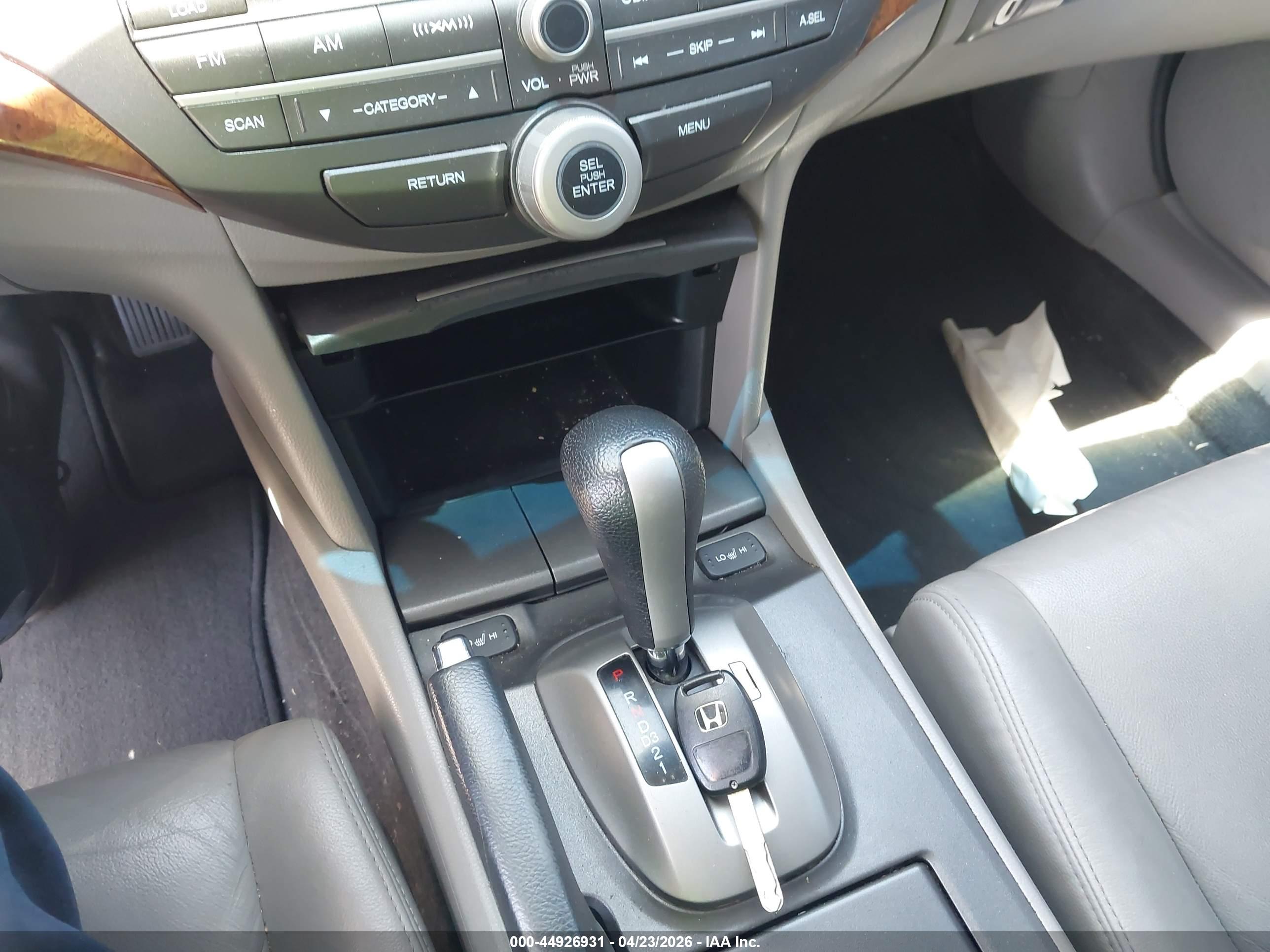 HONDA ACCORD image 11