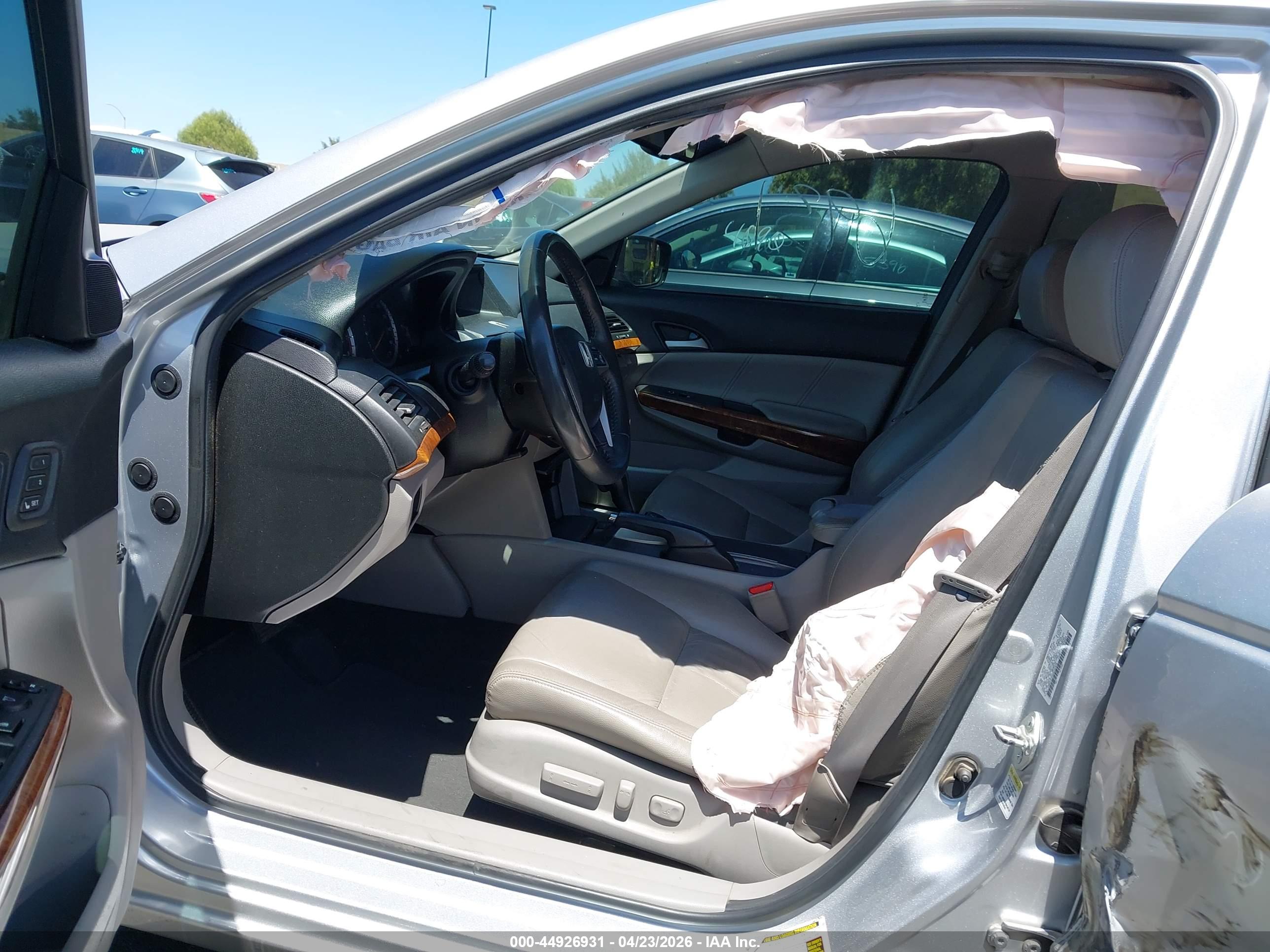 HONDA ACCORD image 5