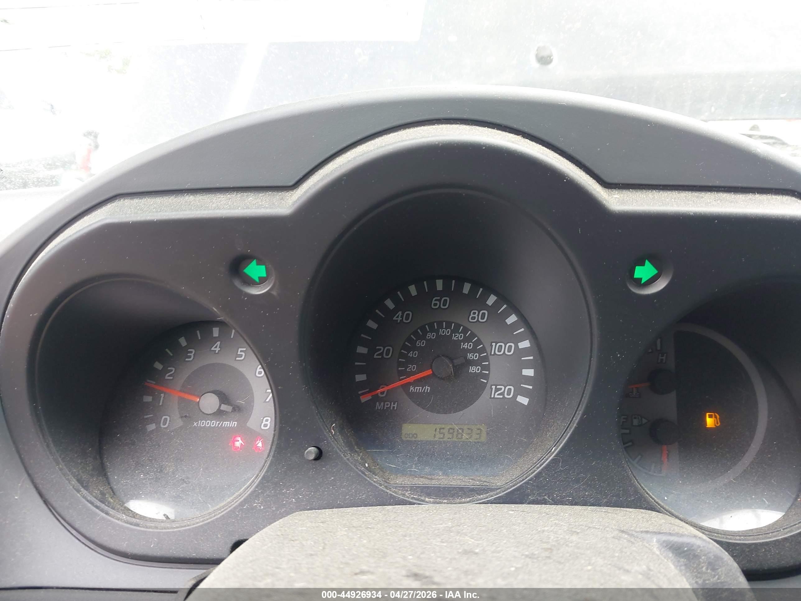 NISSAN XTERRA image 7
