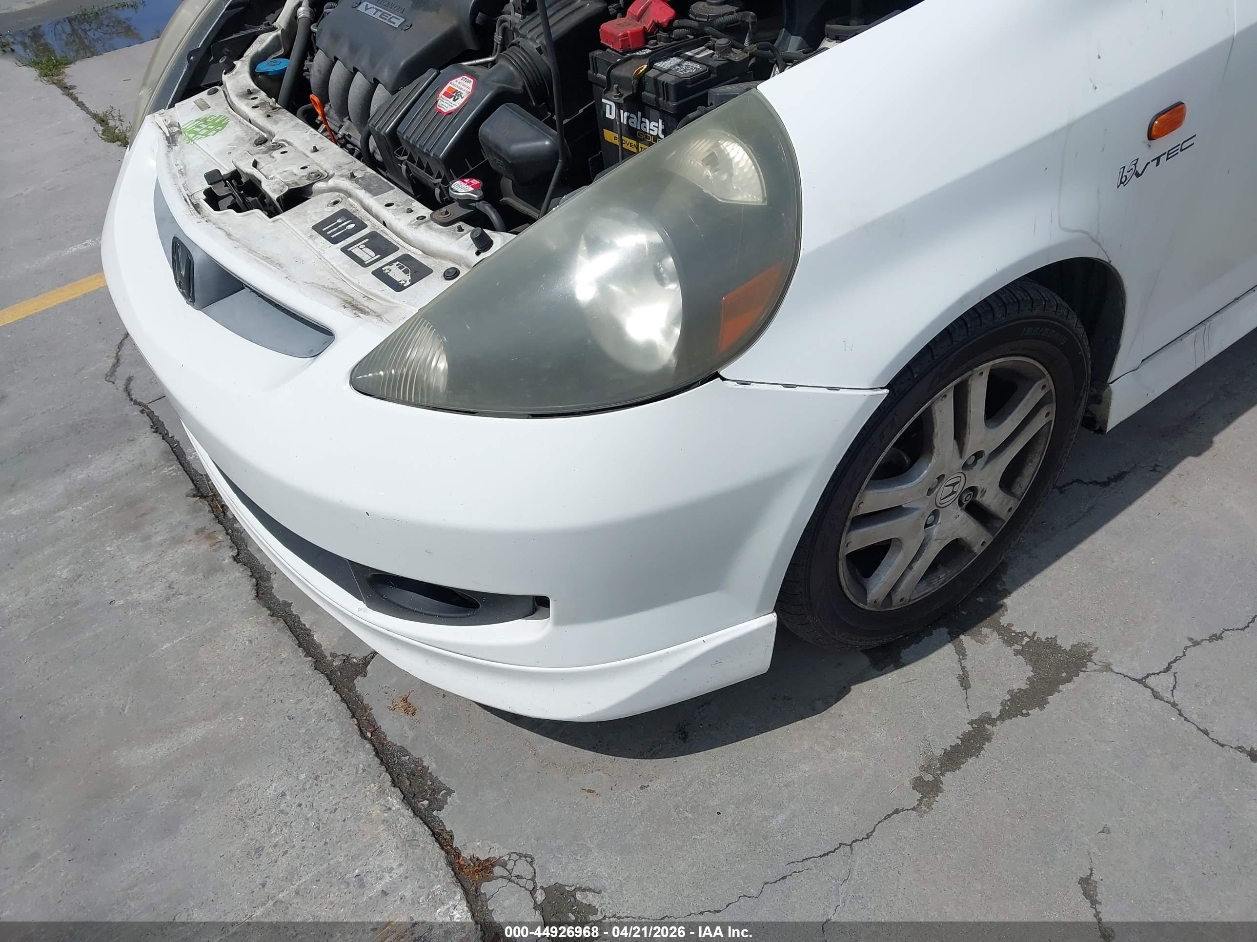 HONDA FIT image 6