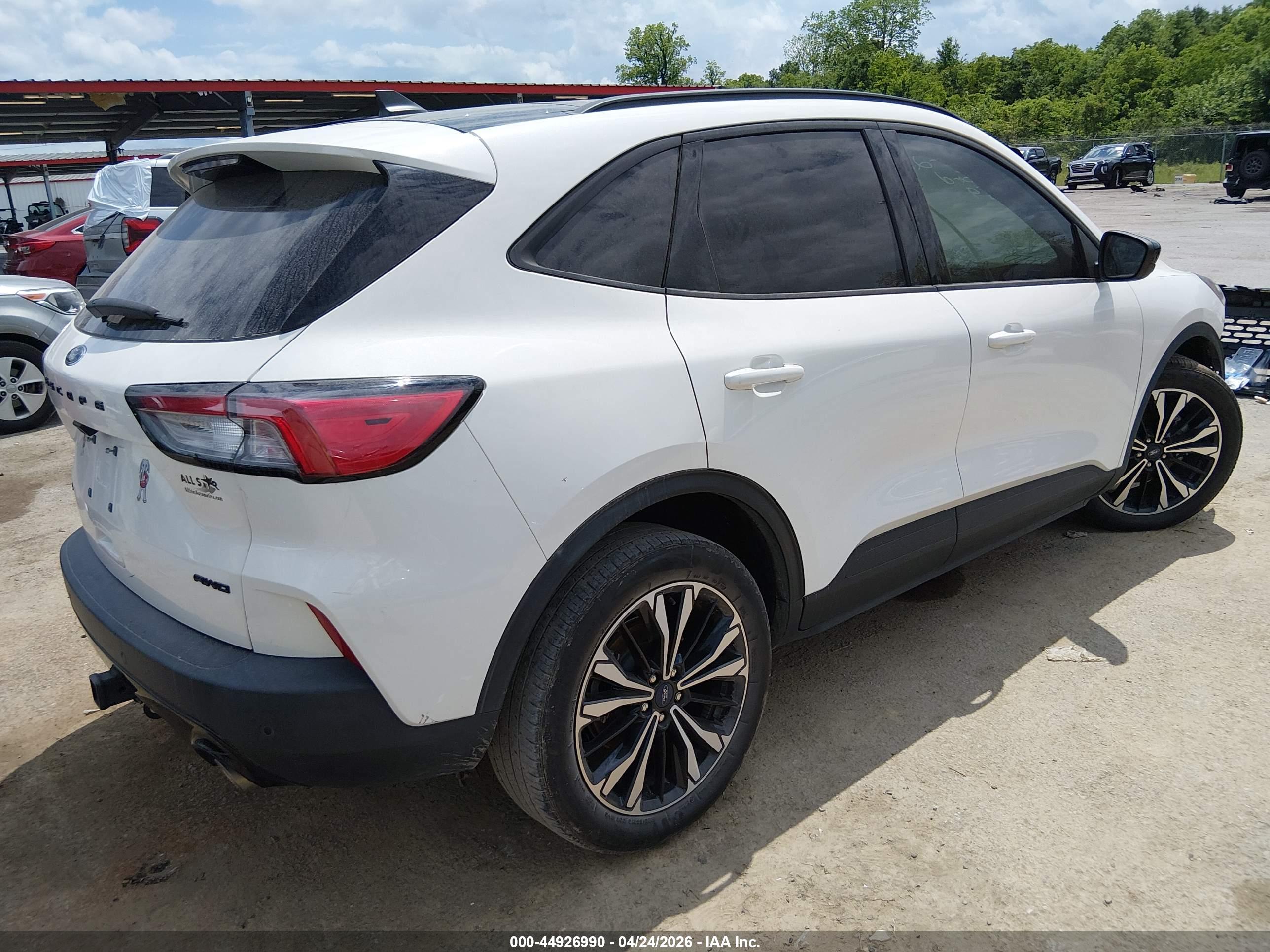 FORD ESCAPE image 4